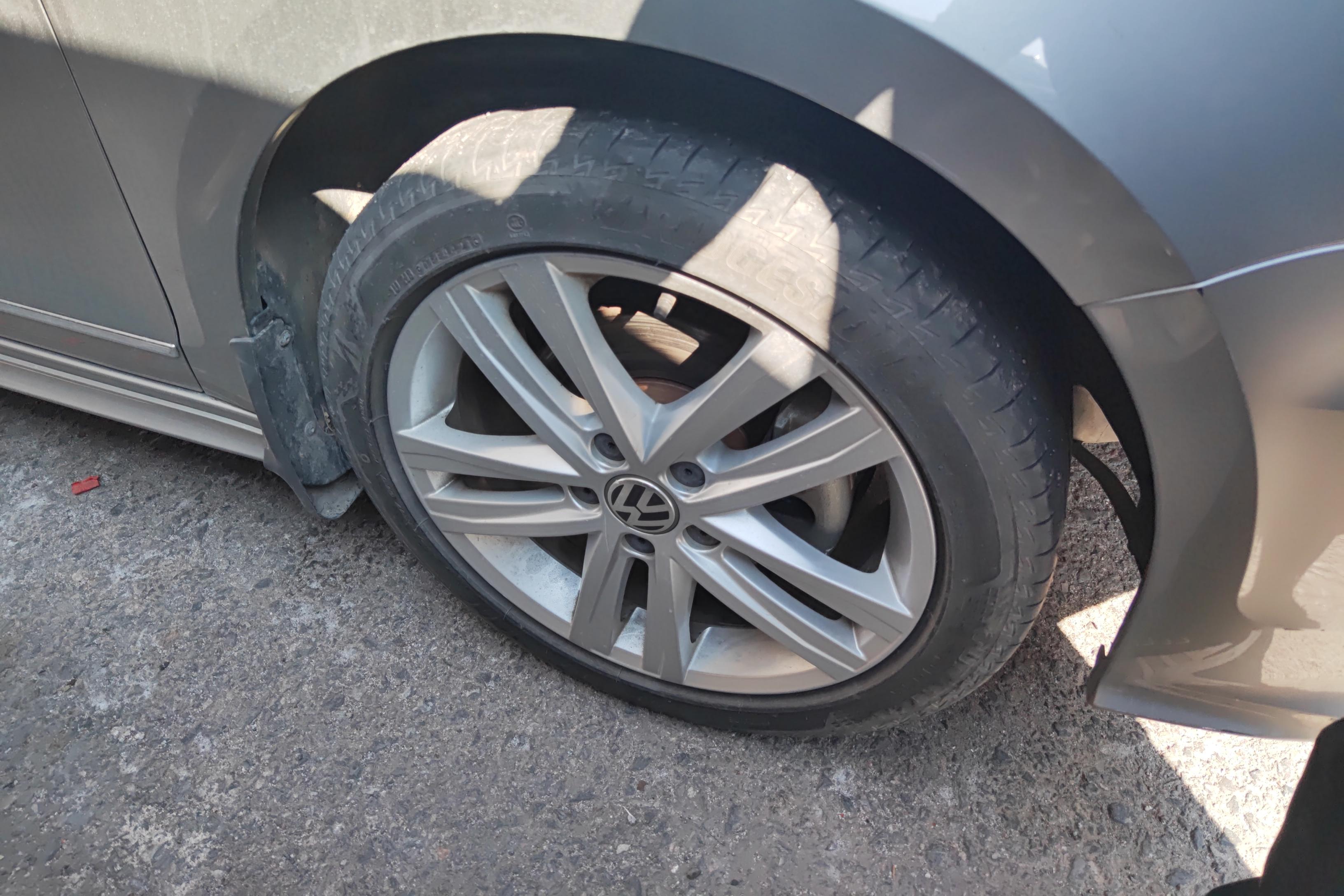 大众速腾 2018款 1.4T 自动 280TSI豪华型 (国Ⅴ) 