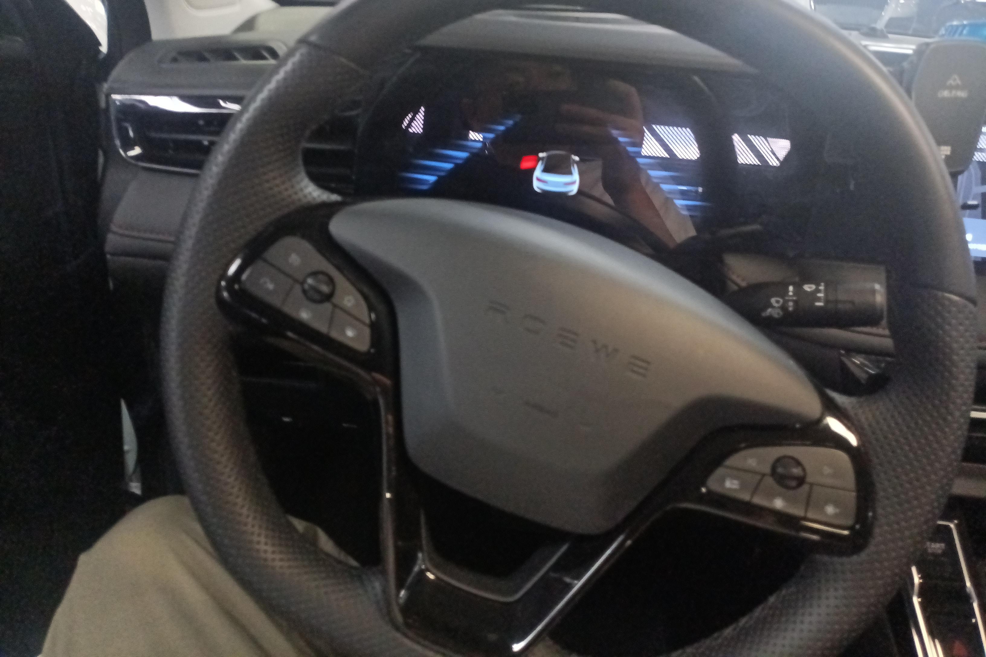 荣威i5 2023款 1.5L 自动 尊荣版 (国Ⅵ) 