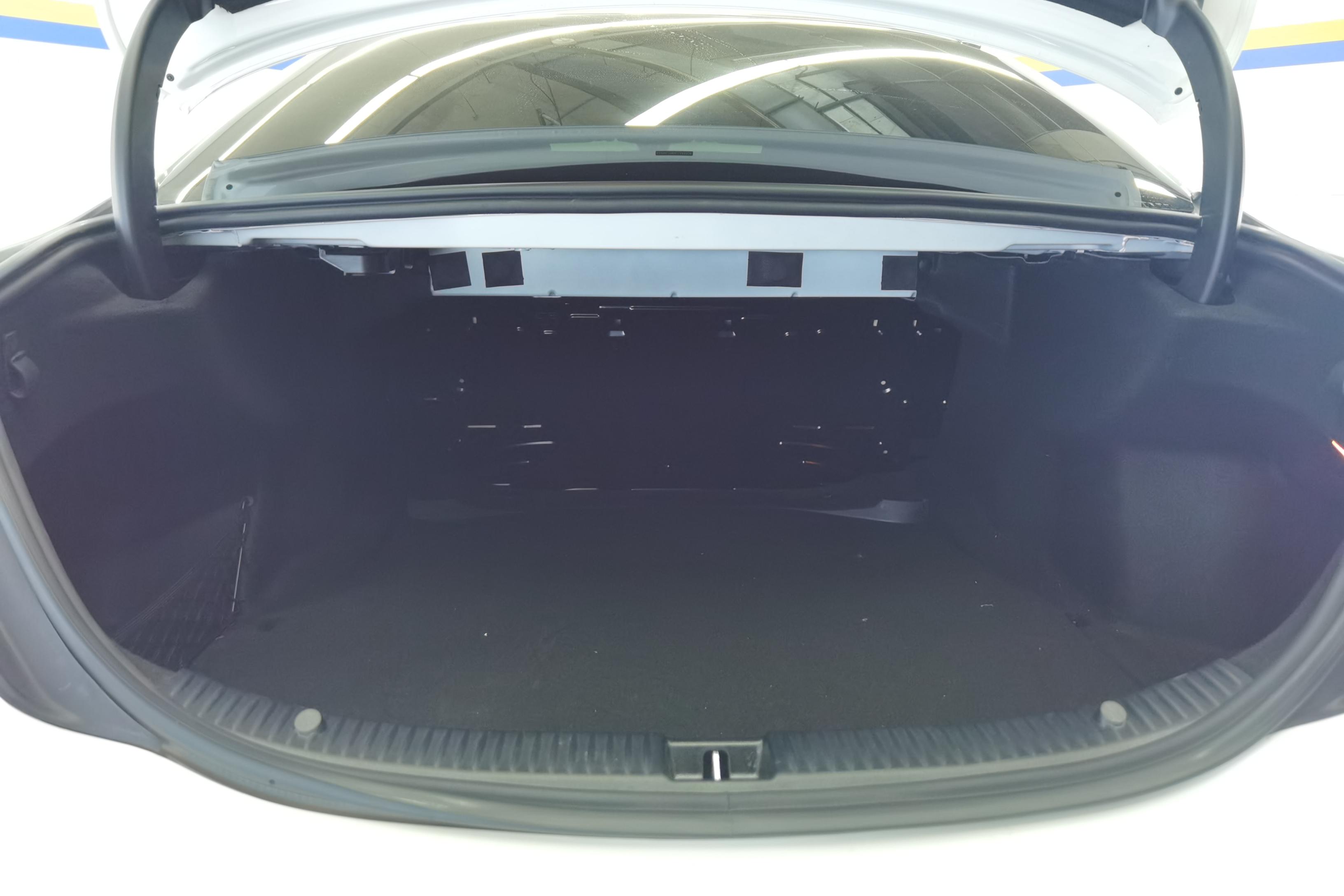 奔驰C级 C260L 2020款 1.5T 自动 运动版 (国Ⅵ) 