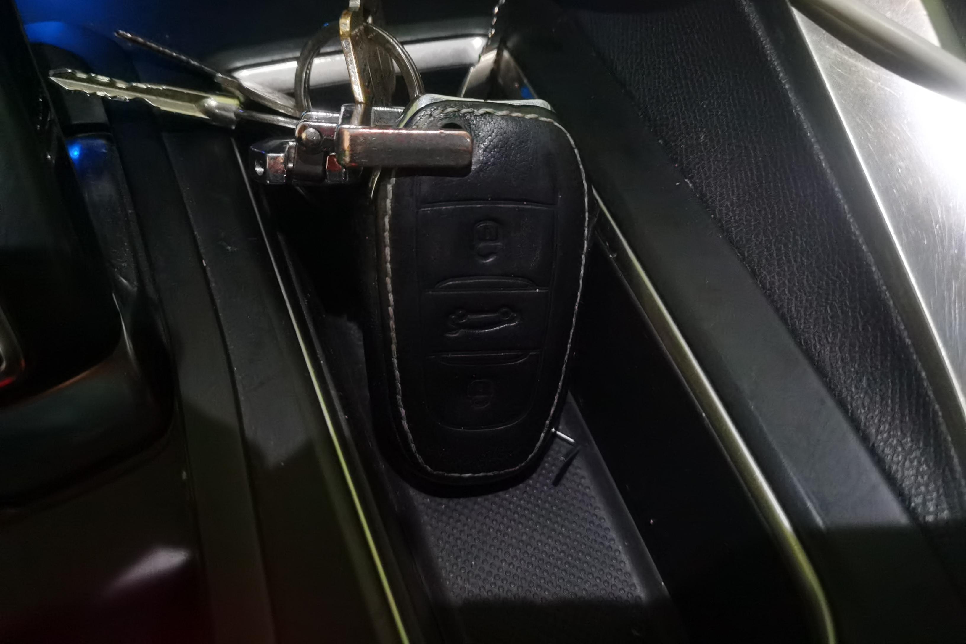 标致4008 2017款 1.6T 自动 精英版 (国Ⅴ) 