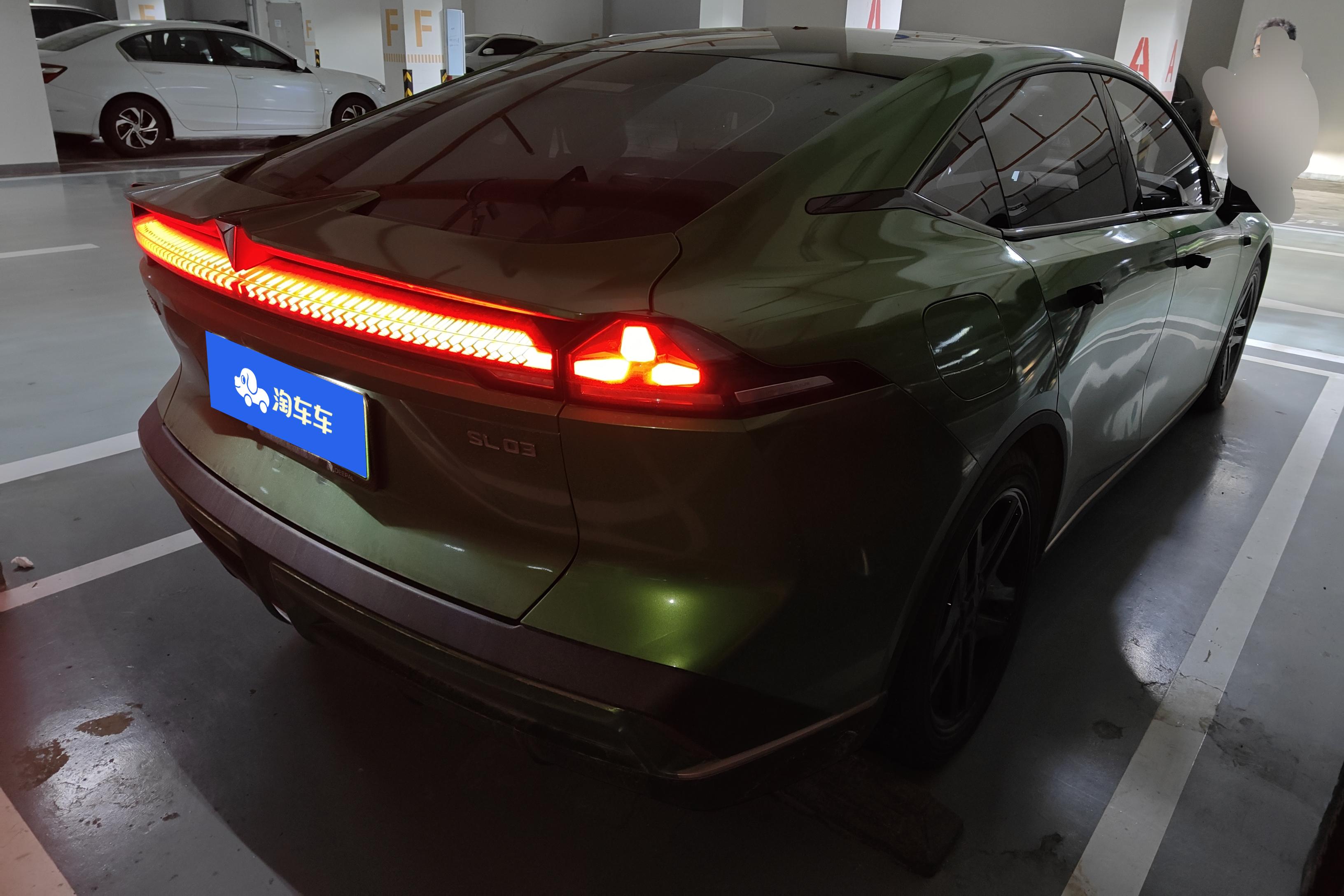 长安深蓝SL03 2022款 1.5L 自动 1200增程版 (国Ⅵ) 