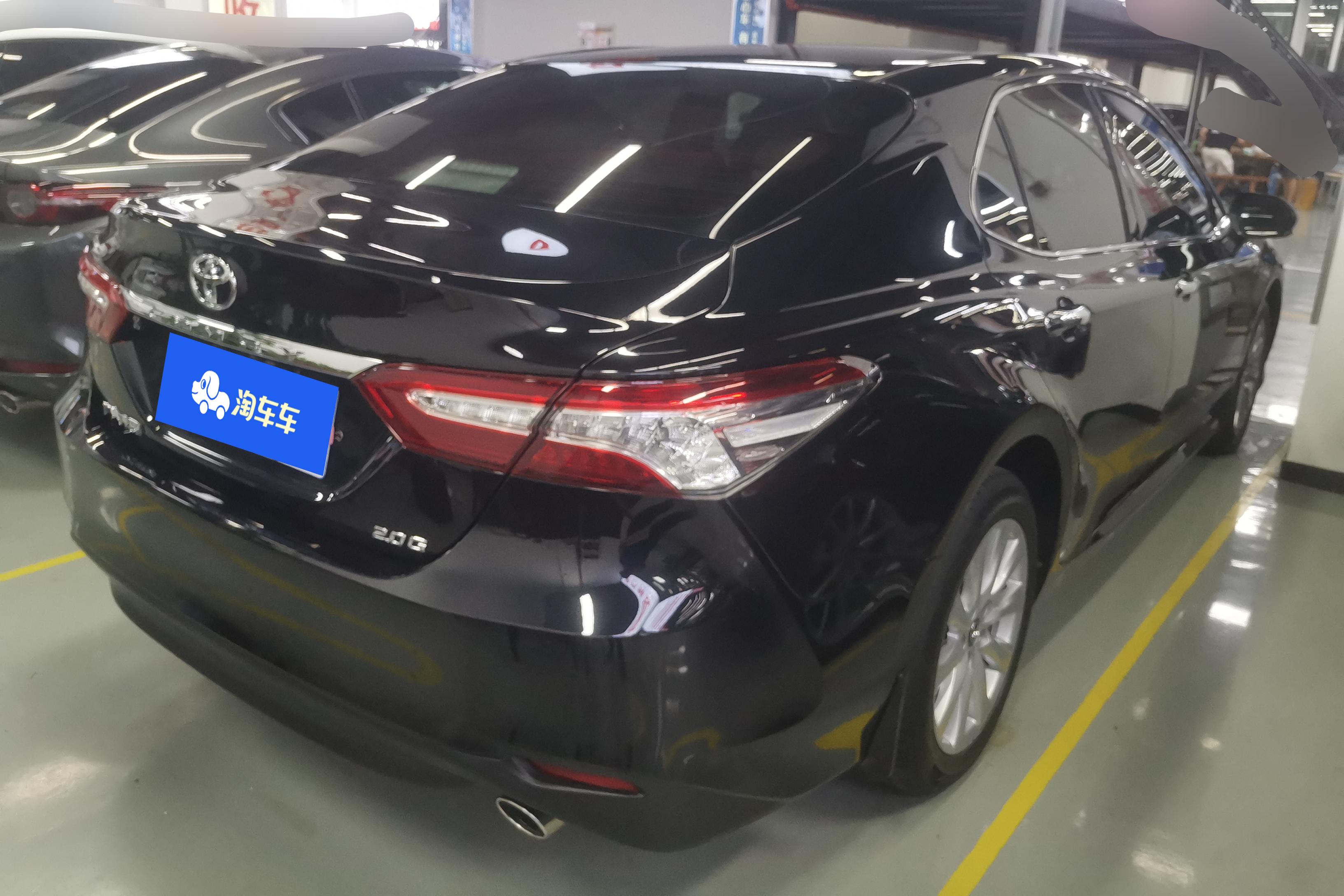 丰田凯美瑞 2019款 2.0L 自动 改款豪华版 (国Ⅵ) 