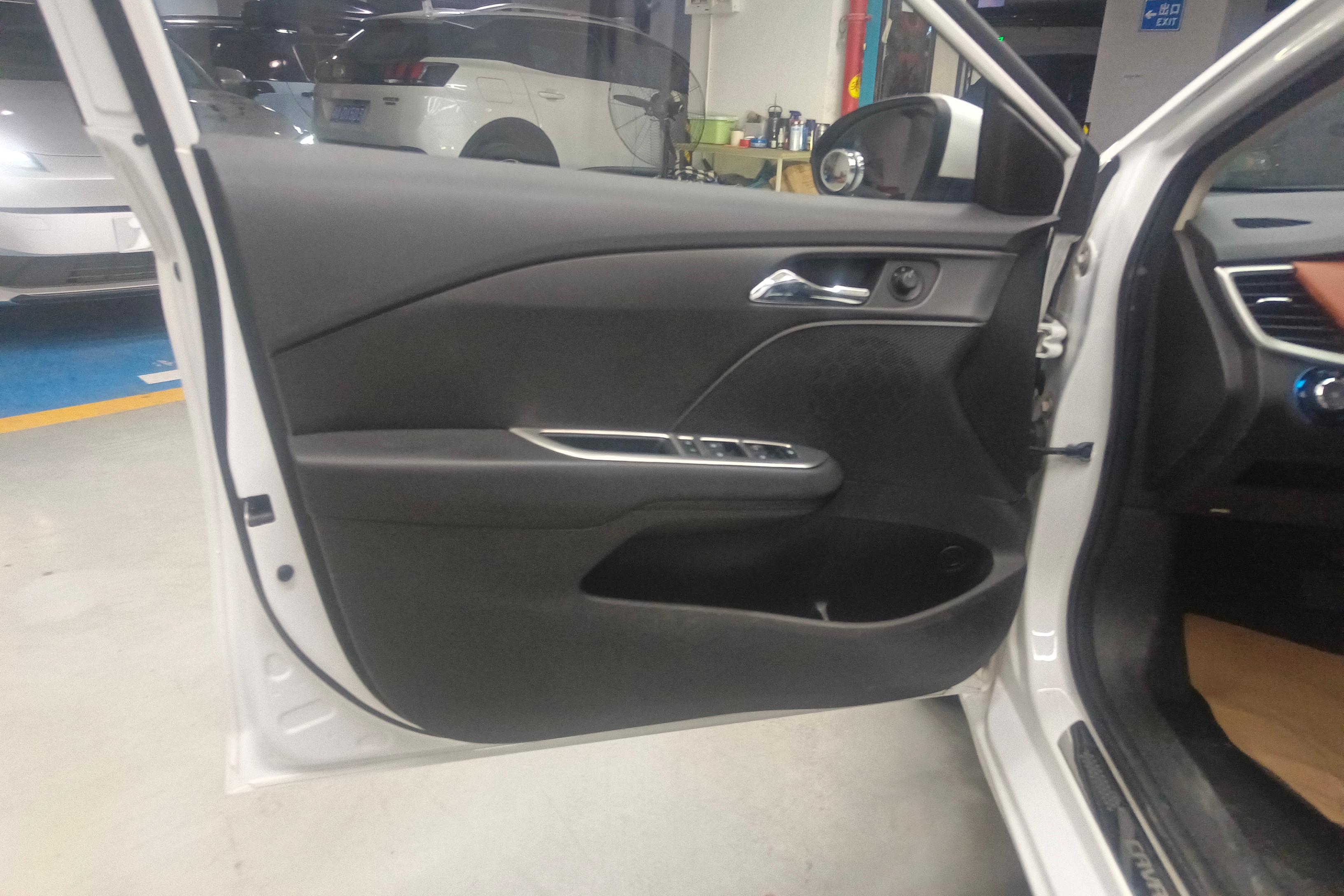 雪佛兰科沃兹 2018款 1.5L 自动 320欣悦版 (国Ⅴ) 