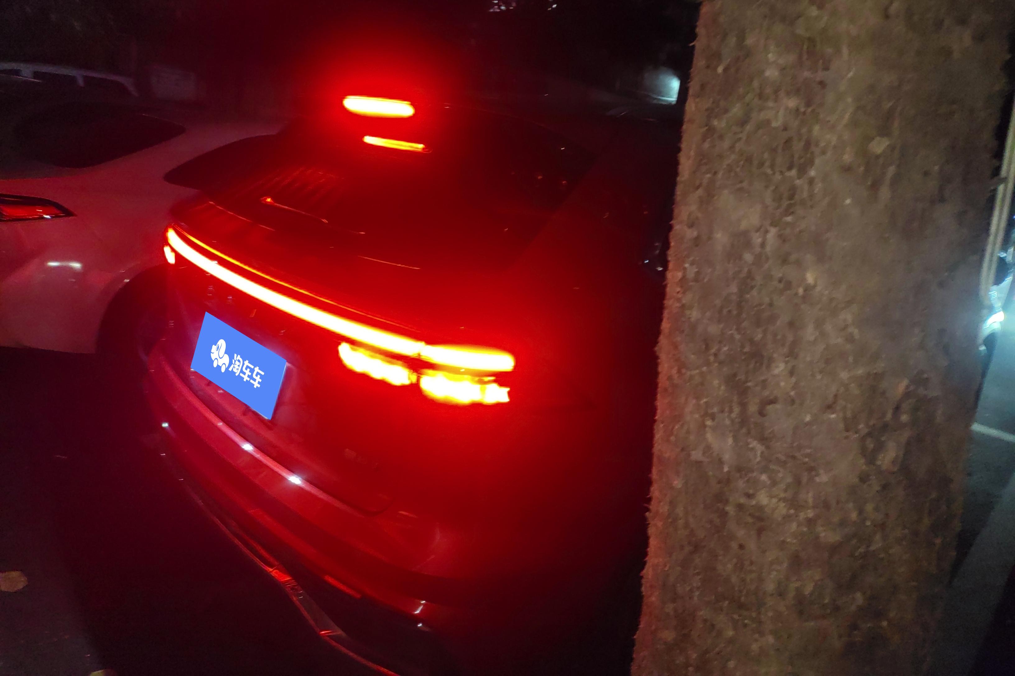 吉利星越L 2021款 2.0T 自动 EVO尊贵型 (国Ⅵ) 