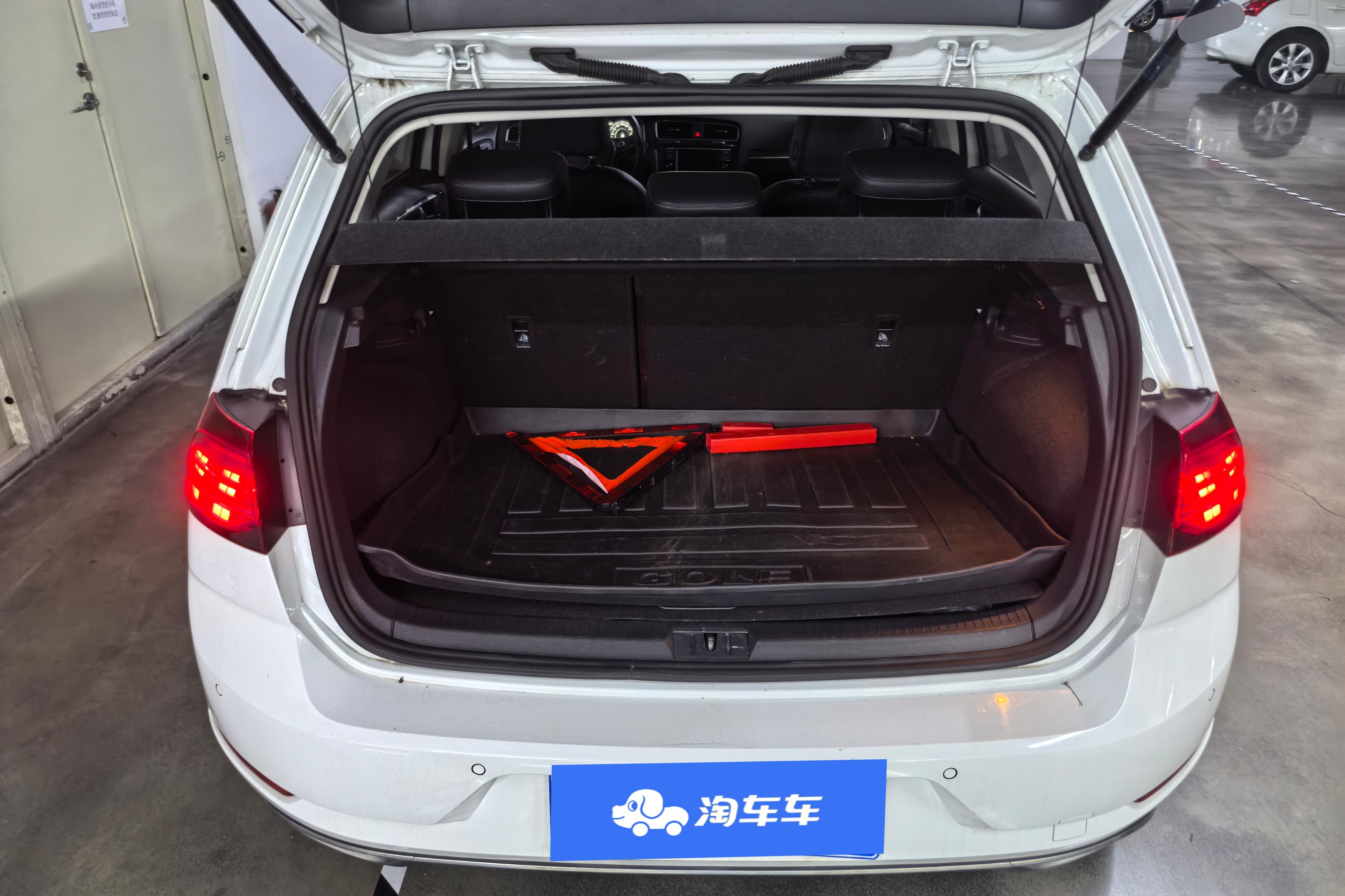 大众高尔夫 2018款 1.4T 自动 汽油 230TSI豪华型 (国Ⅴ) 