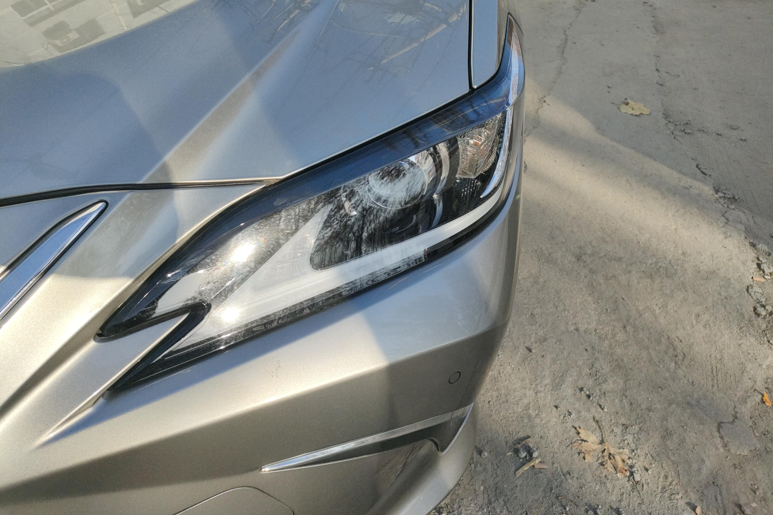 雷克萨斯ES 200 [进口] 2020款 2.0L 自动 卓越版 
