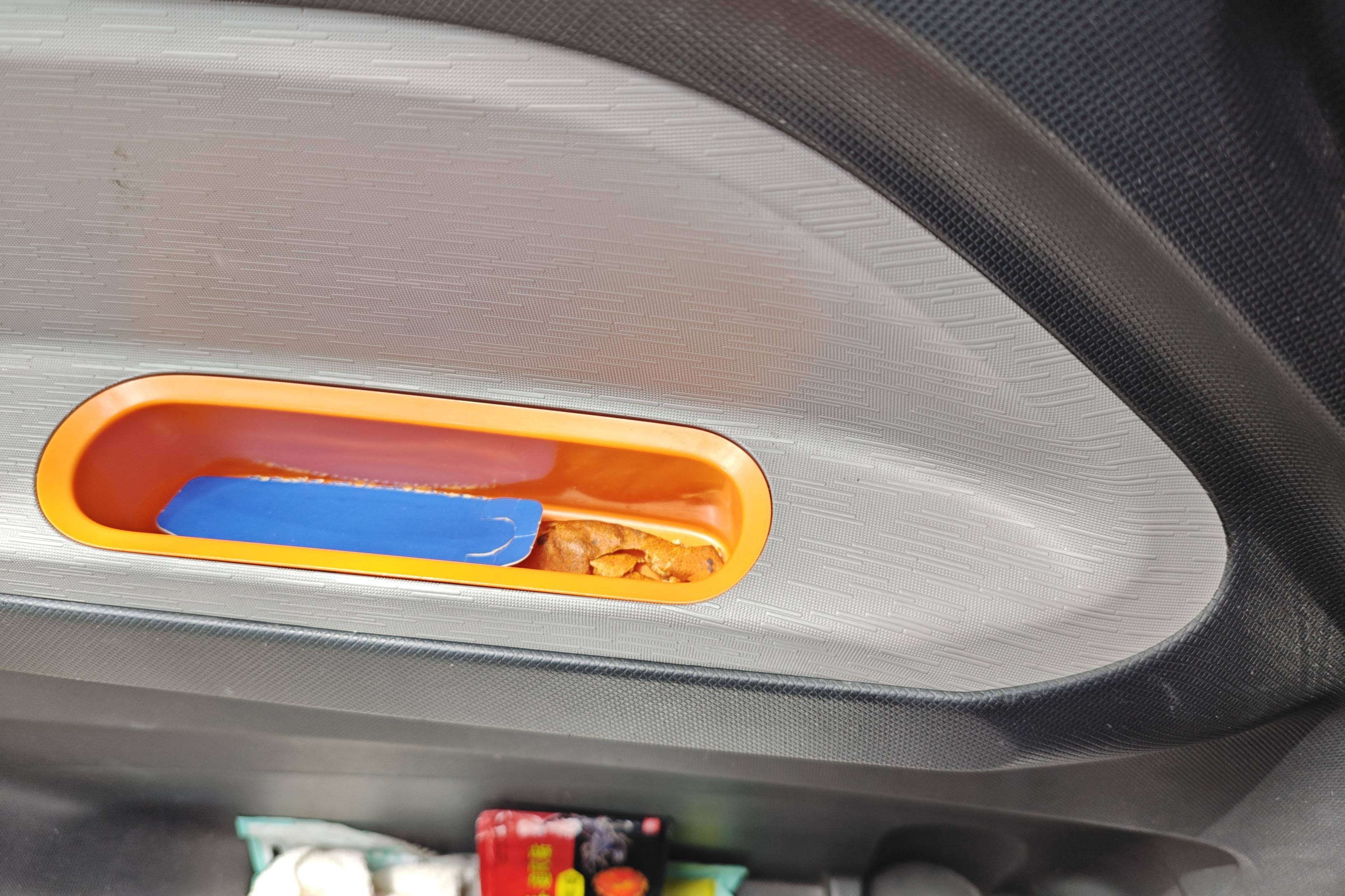 五菱宏光MINI EV 2020款 自动 自在款磷酸铁锂 纯电动 