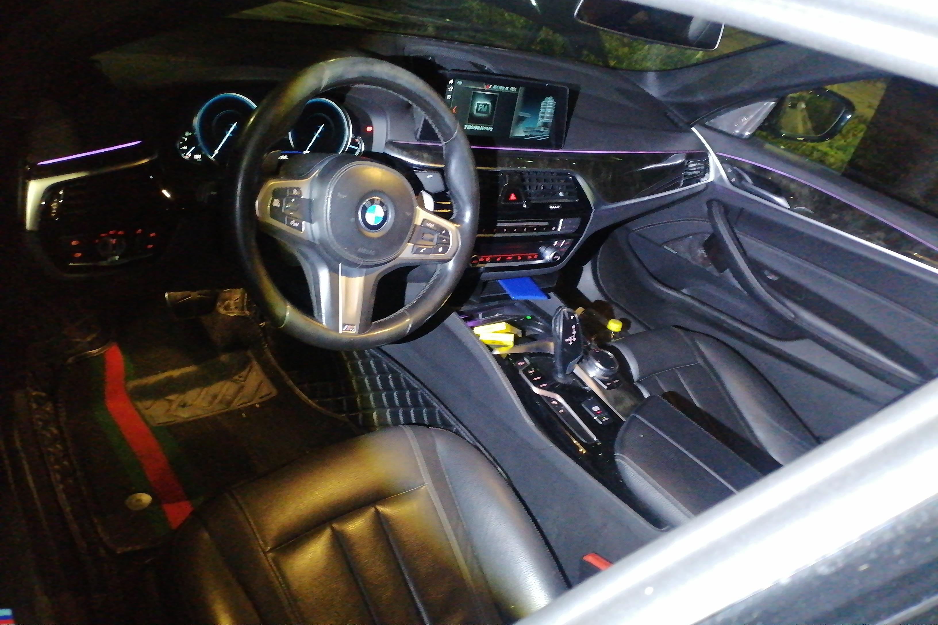 宝马5系 530Li 2018款 2.0T 自动 汽油 领先型M运动套装改款 (国Ⅴ) 