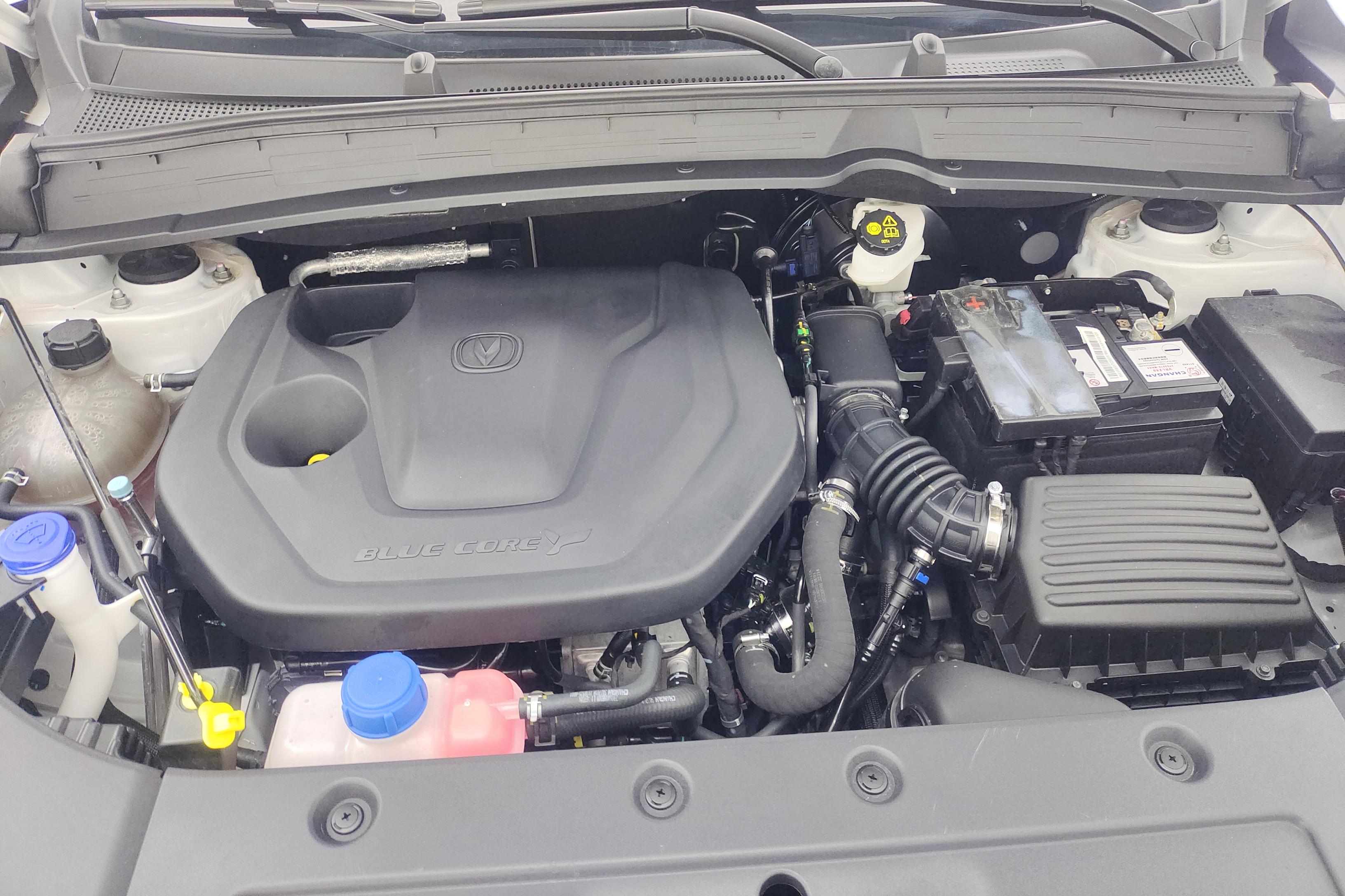 长安CS55 PLUS 第二代 2022款 1.5T 自动 尊贵型 (国Ⅵ) 