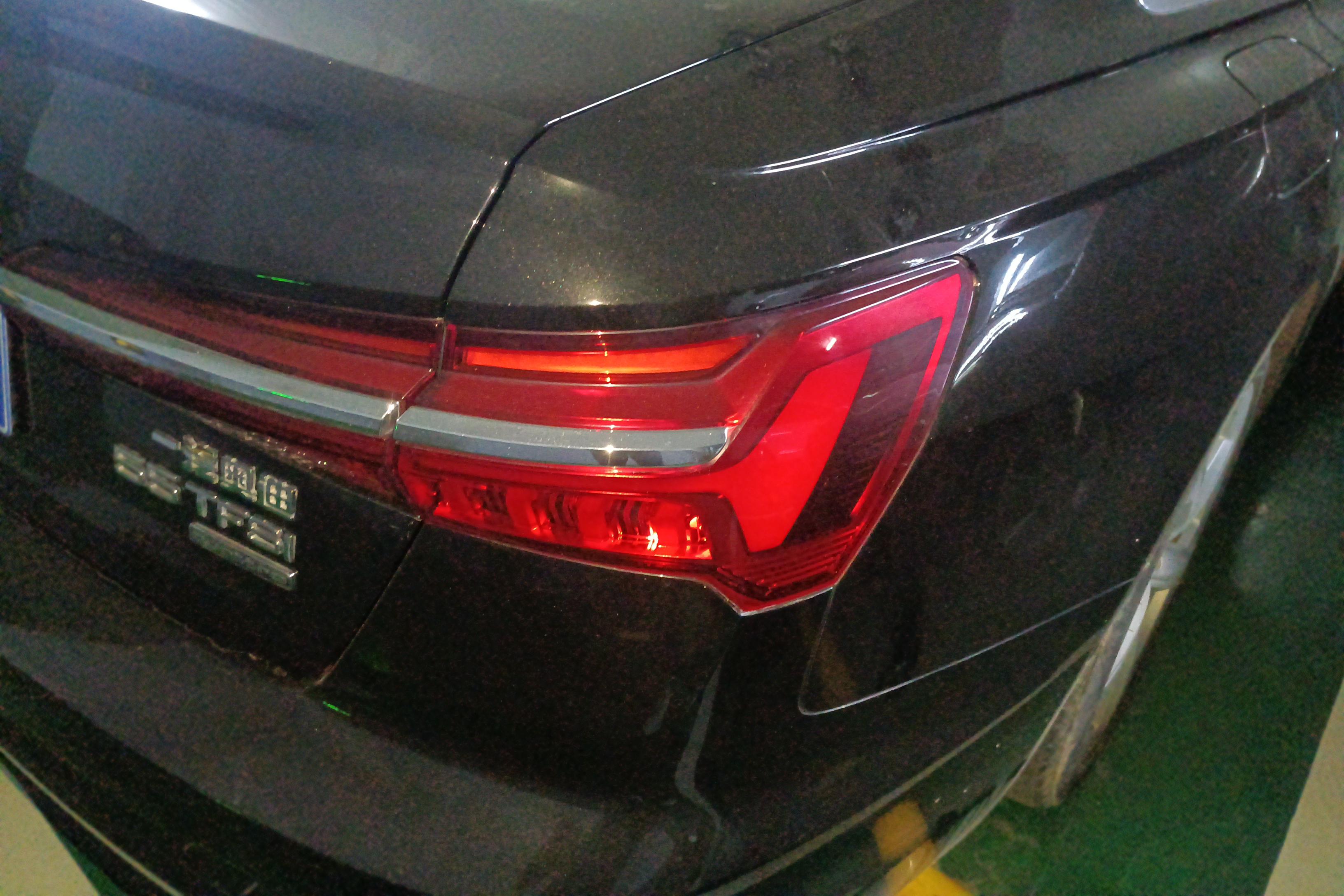 奥迪A6L 45TFSI 2020款 2.0T 自动 臻选致雅型 (国Ⅵ) 