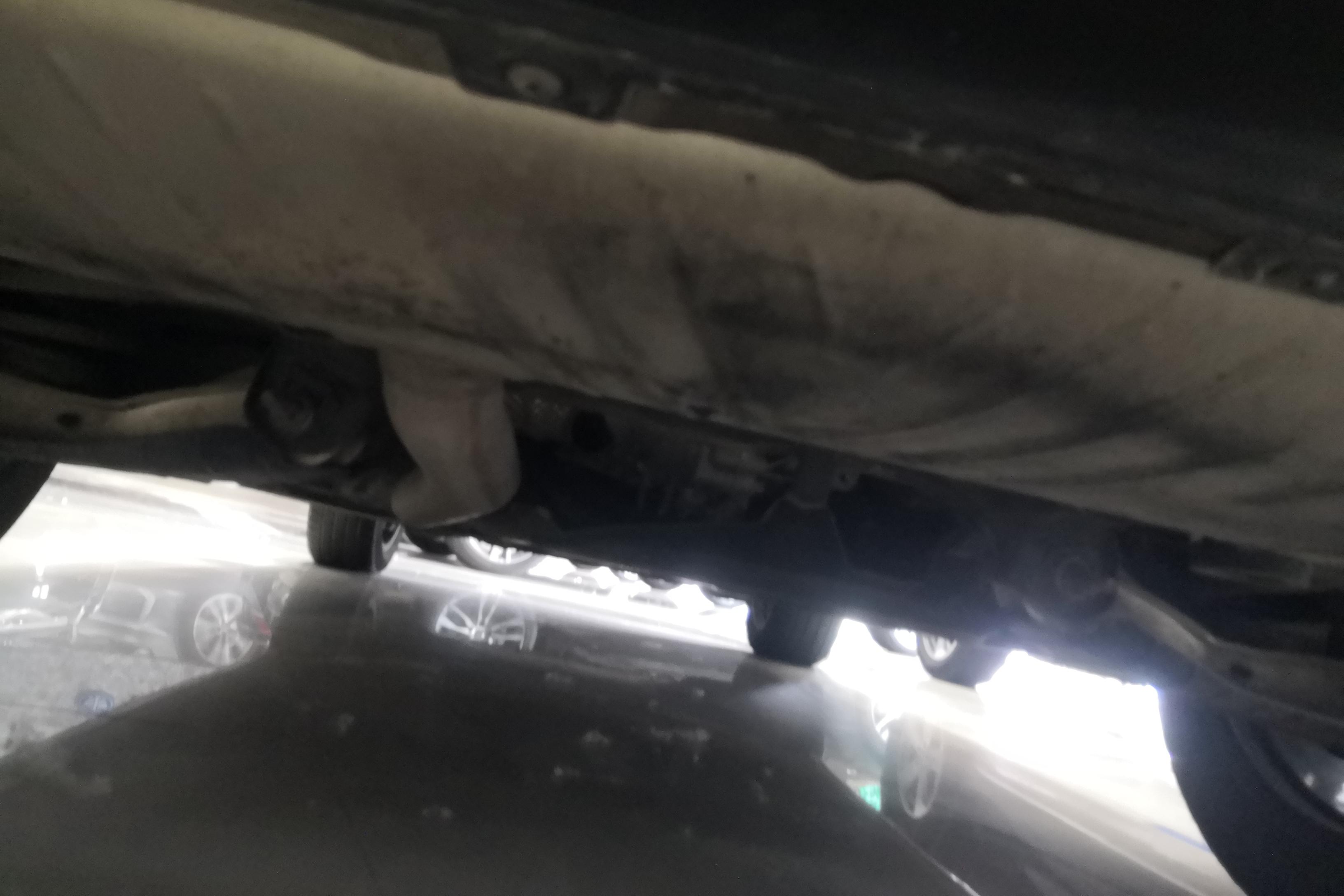 奥迪Q5L 40TFSI 2018款 2.0T 自动 荣享时尚型 (国Ⅵ) 