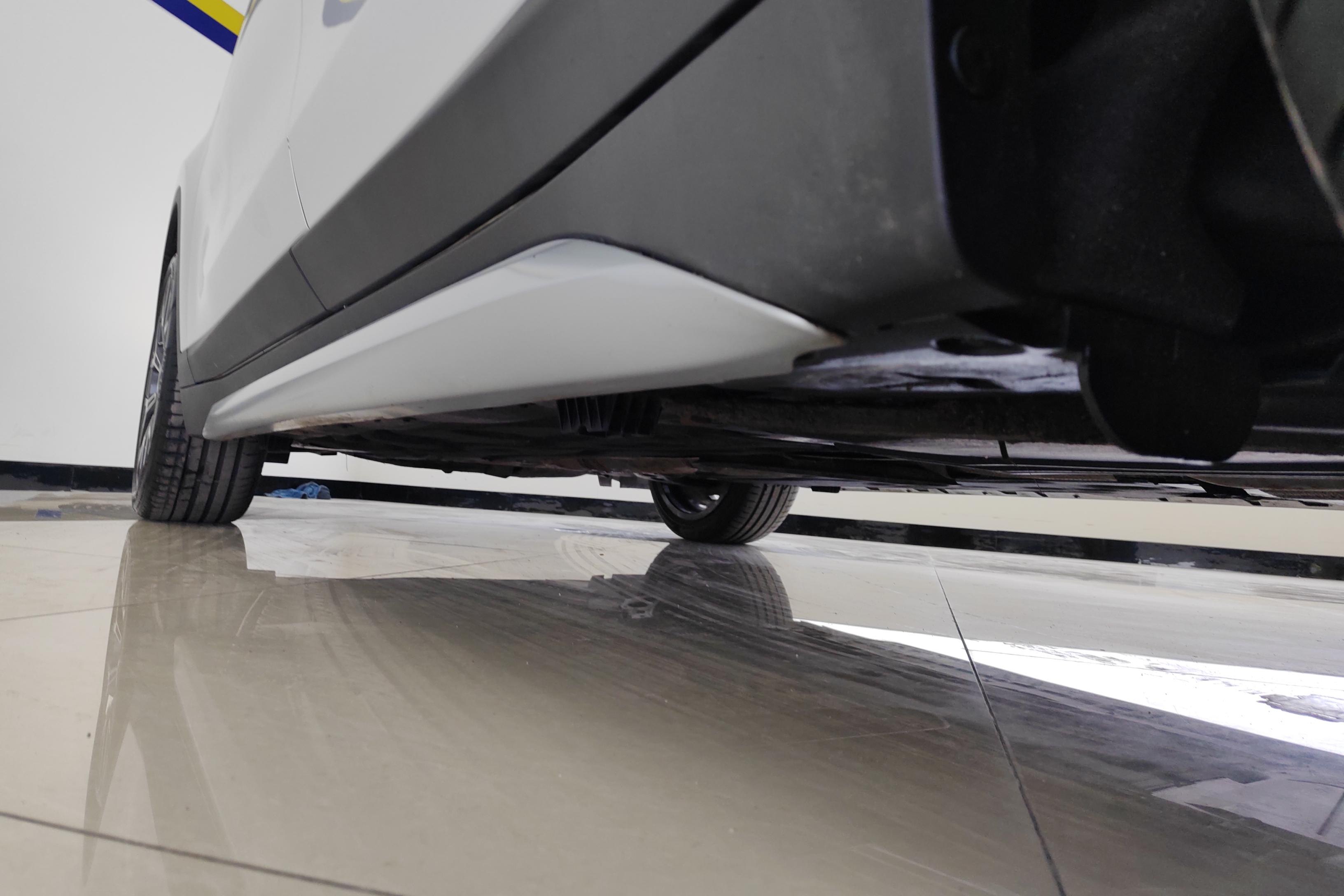 宝马X1 xDrive25Li 2020款 2.0T 自动 四驱 汽油 尊享型 (国Ⅵ) 