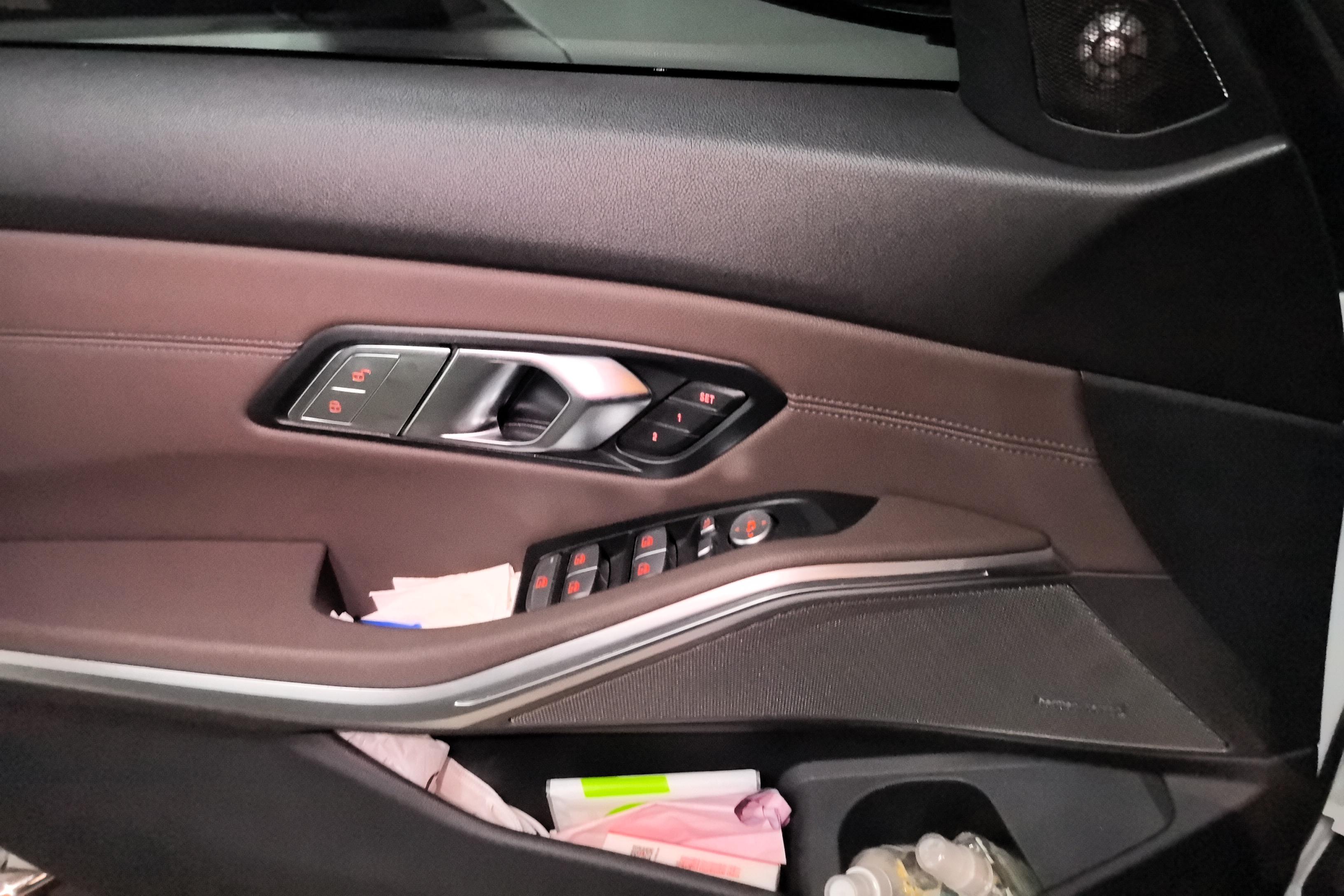 宝马3系 325Li 2020款 2.0T 自动 汽油 改款M运动曜夜版 (国Ⅵ) 