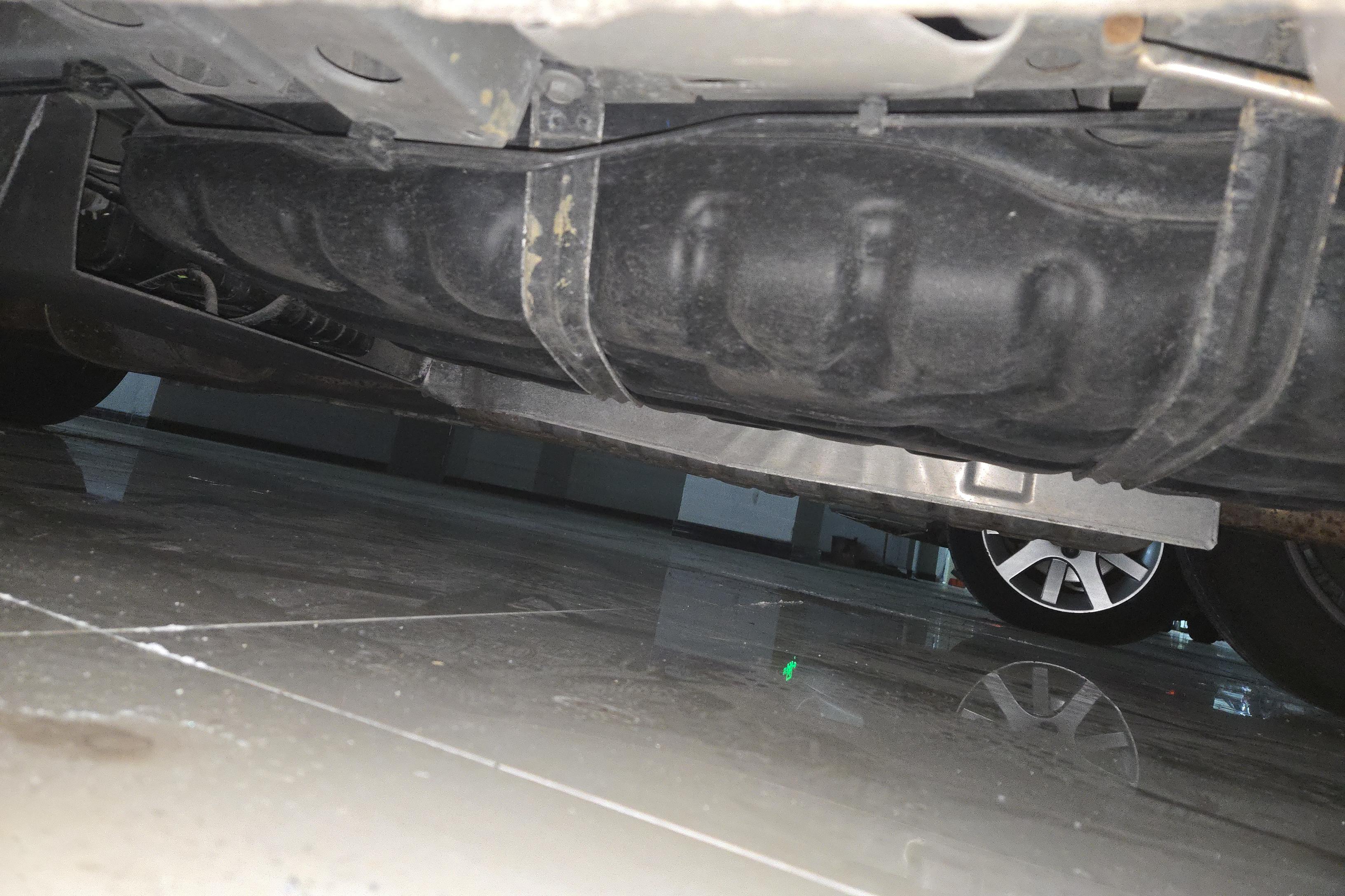 别克GL8 2022款 2.0T 自动 7座 653T尊享型 (国Ⅵ) 