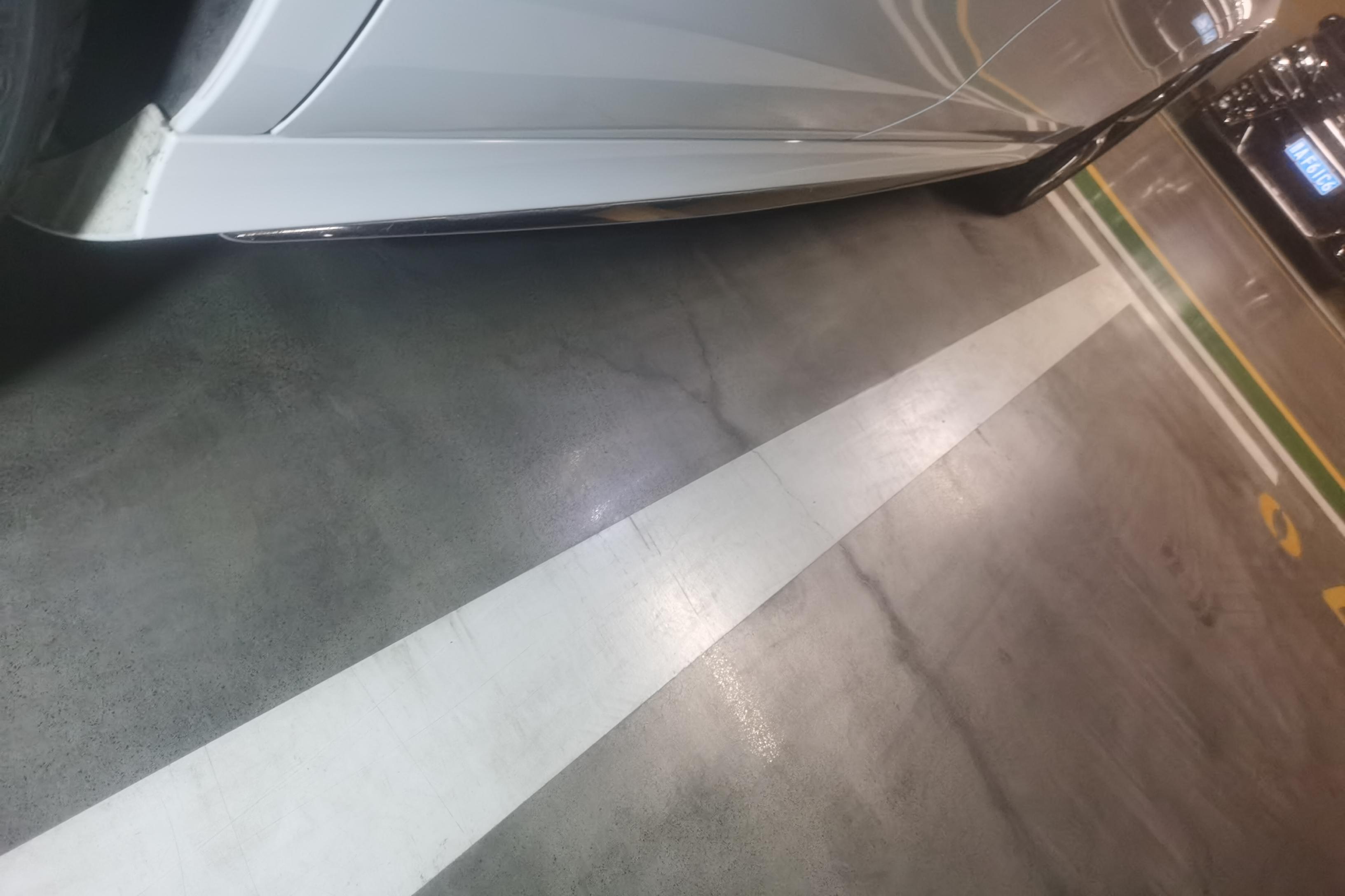 奔驰E级 E200L 2019款 2.0T 自动 汽油 运动型 (国Ⅴ) 