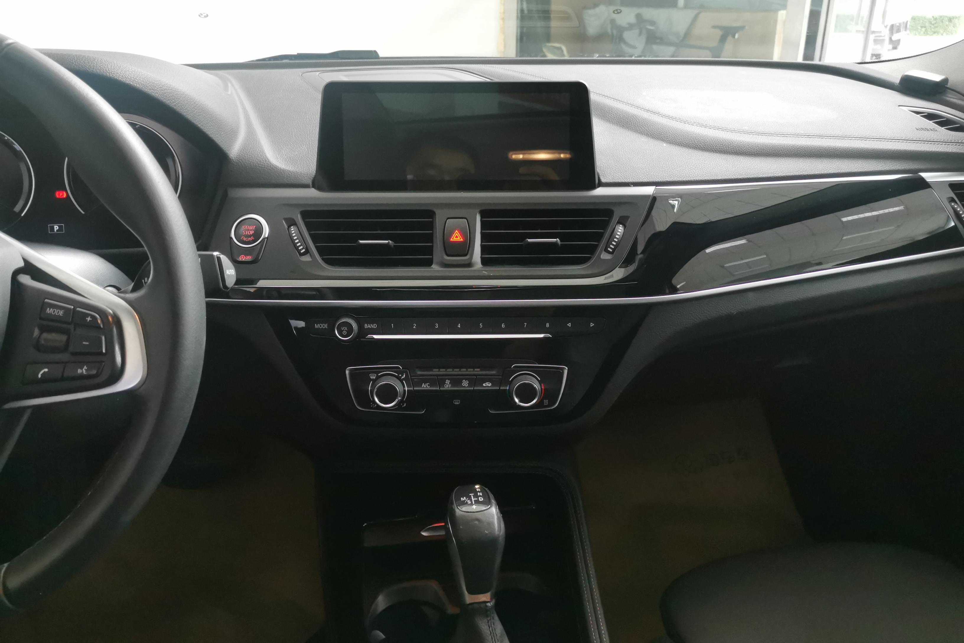 宝马1系 118i 2018款 1.5T 自动 运动型 (国Ⅴ) 