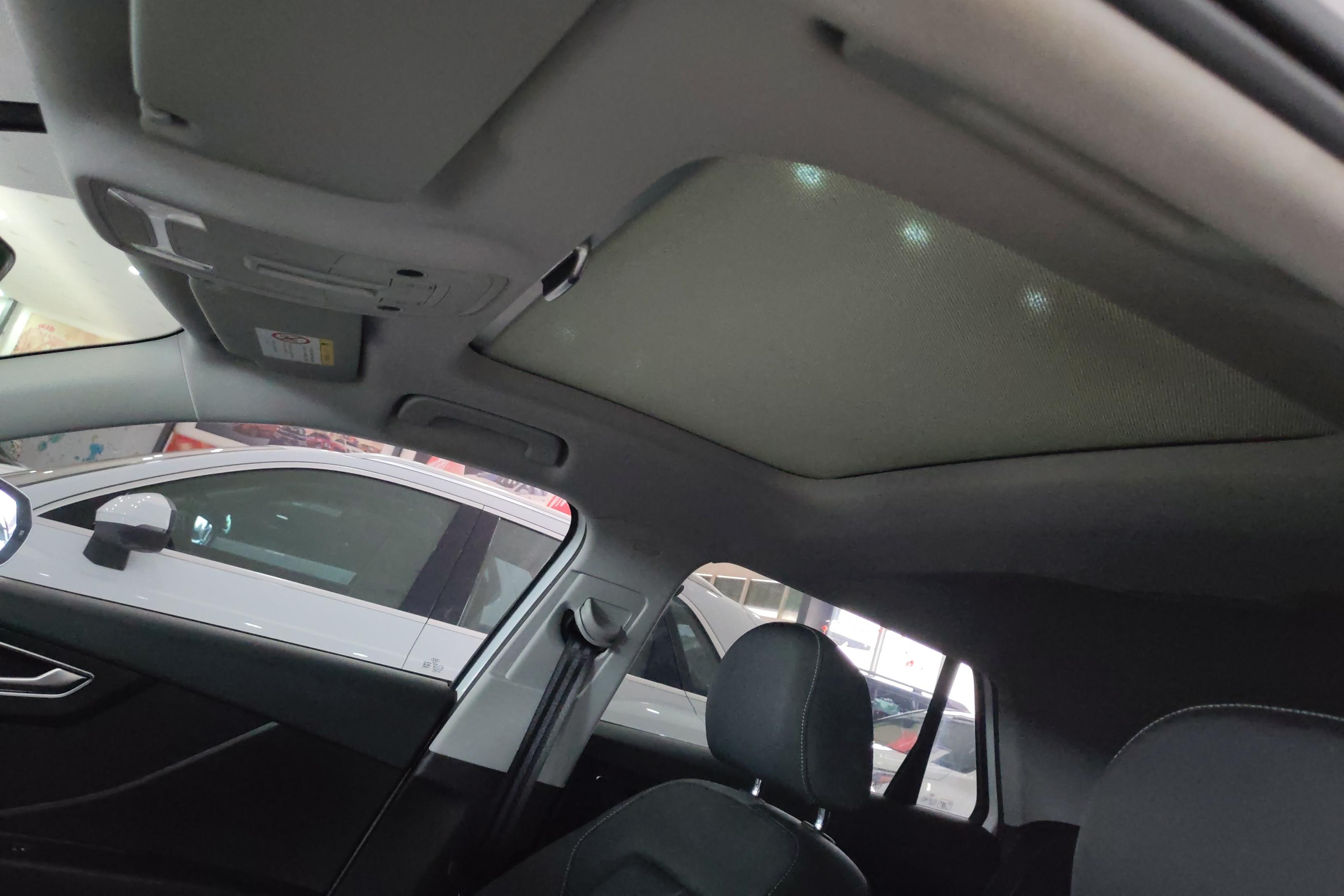 奥迪Q2L 35TFSI 2021款 1.4T 自动 进取动感型 (国Ⅵ) 