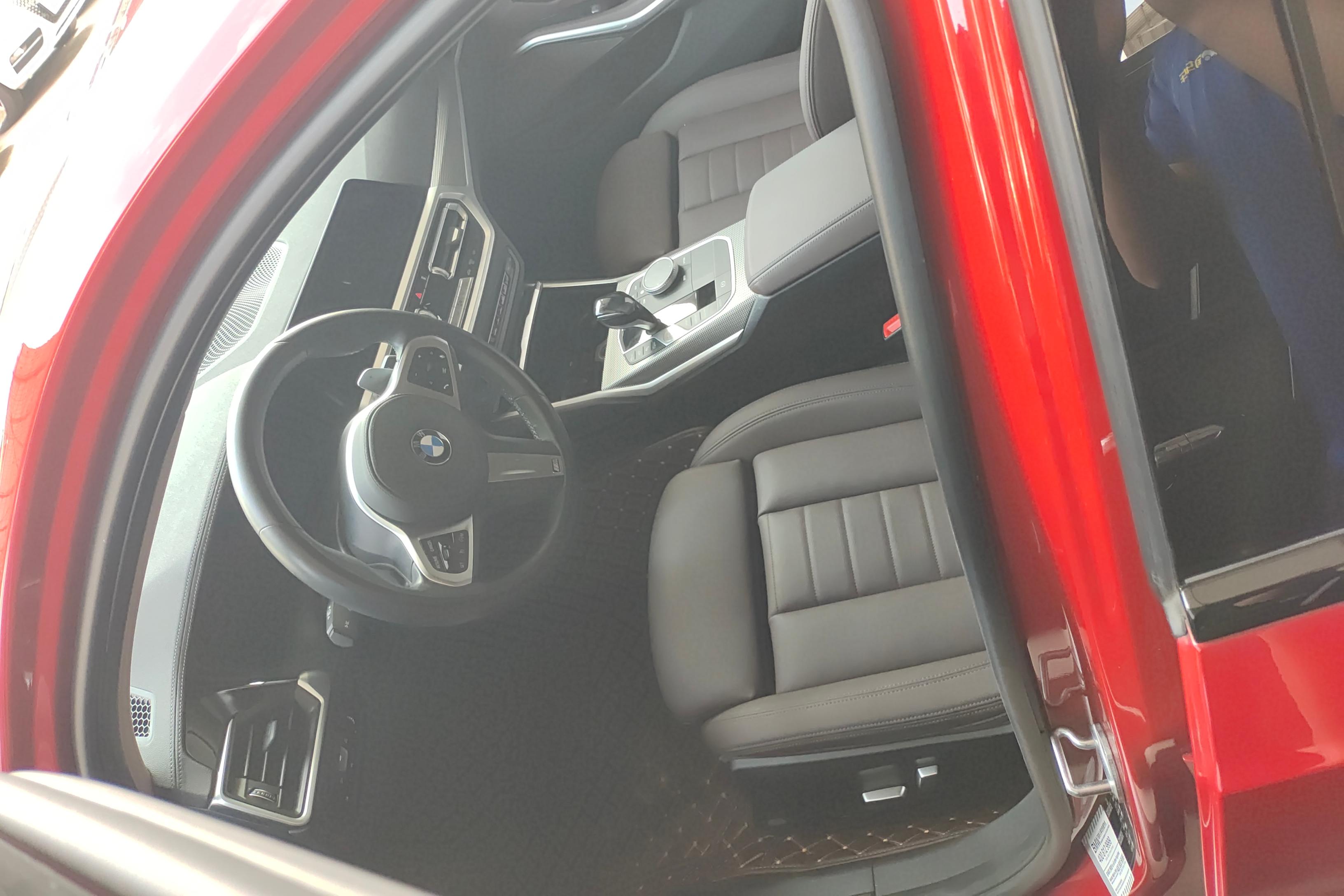 宝马3系 325Li 2020款 2.0T 自动 汽油 M运动曜夜版 (国Ⅵ) 