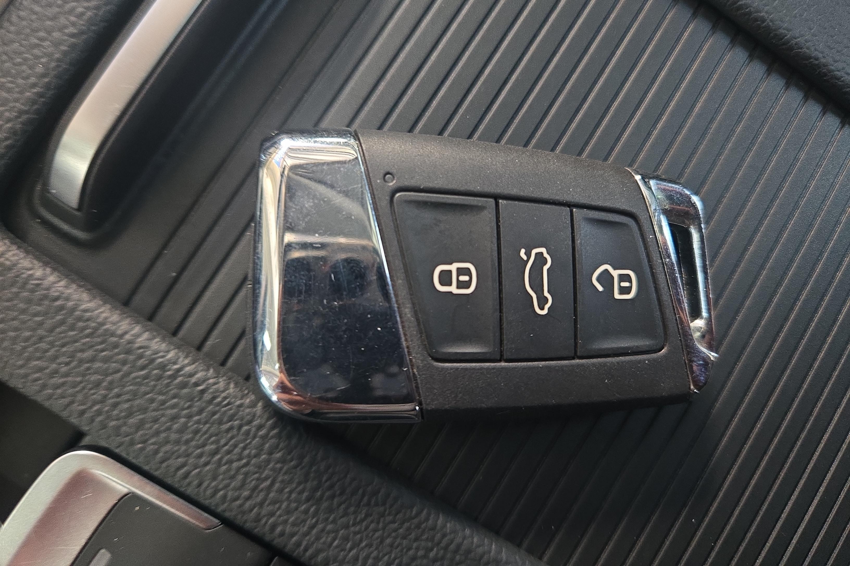 大众迈腾 2020款 1.4T 自动 汽油 280TSI舒适型 (国Ⅵ) 