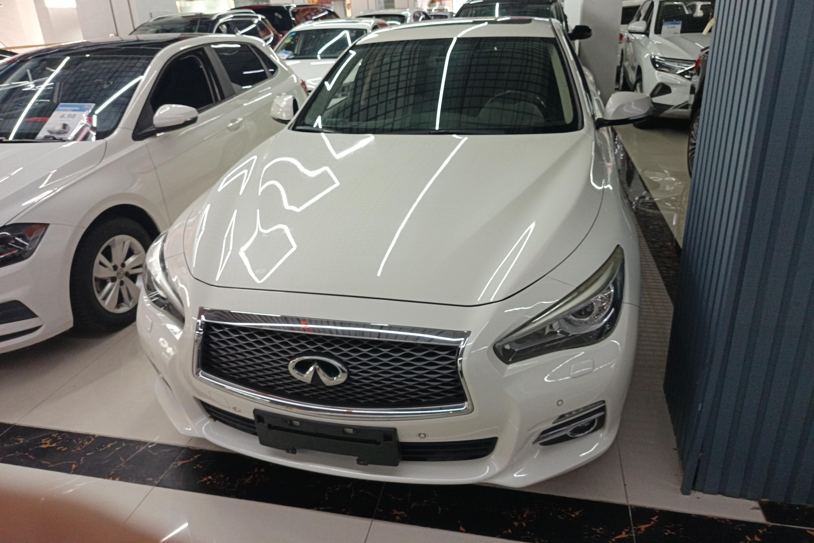 英菲尼迪Q50L 2015款 2.0T 自动 悦享版 (国Ⅴ) 
