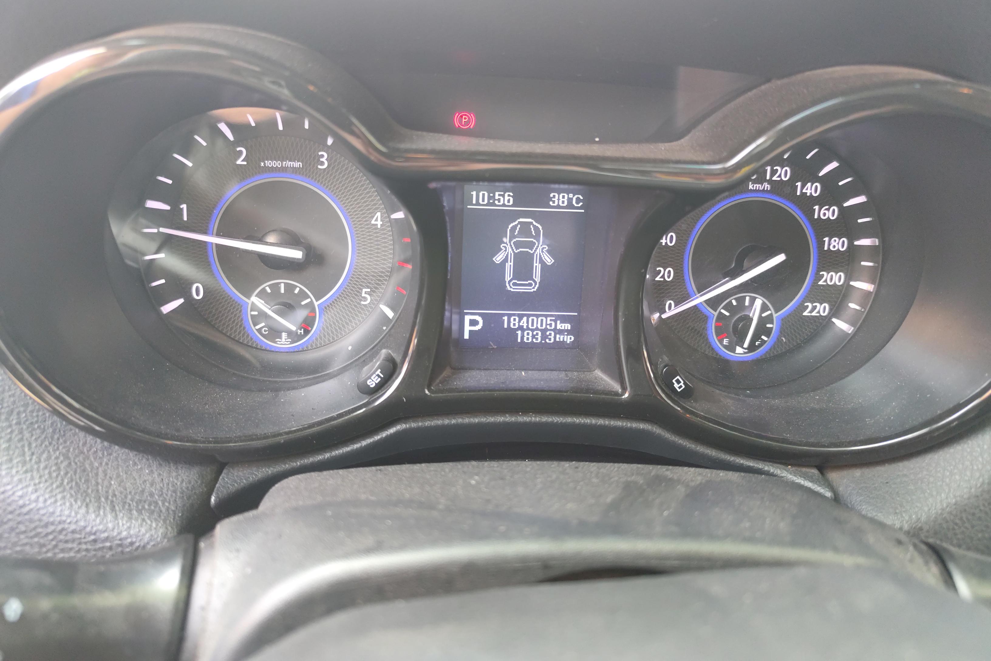 江铃驭胜 S350 2017款 2.0T 自动 后驱 豪华天窗版 (国Ⅴ) 