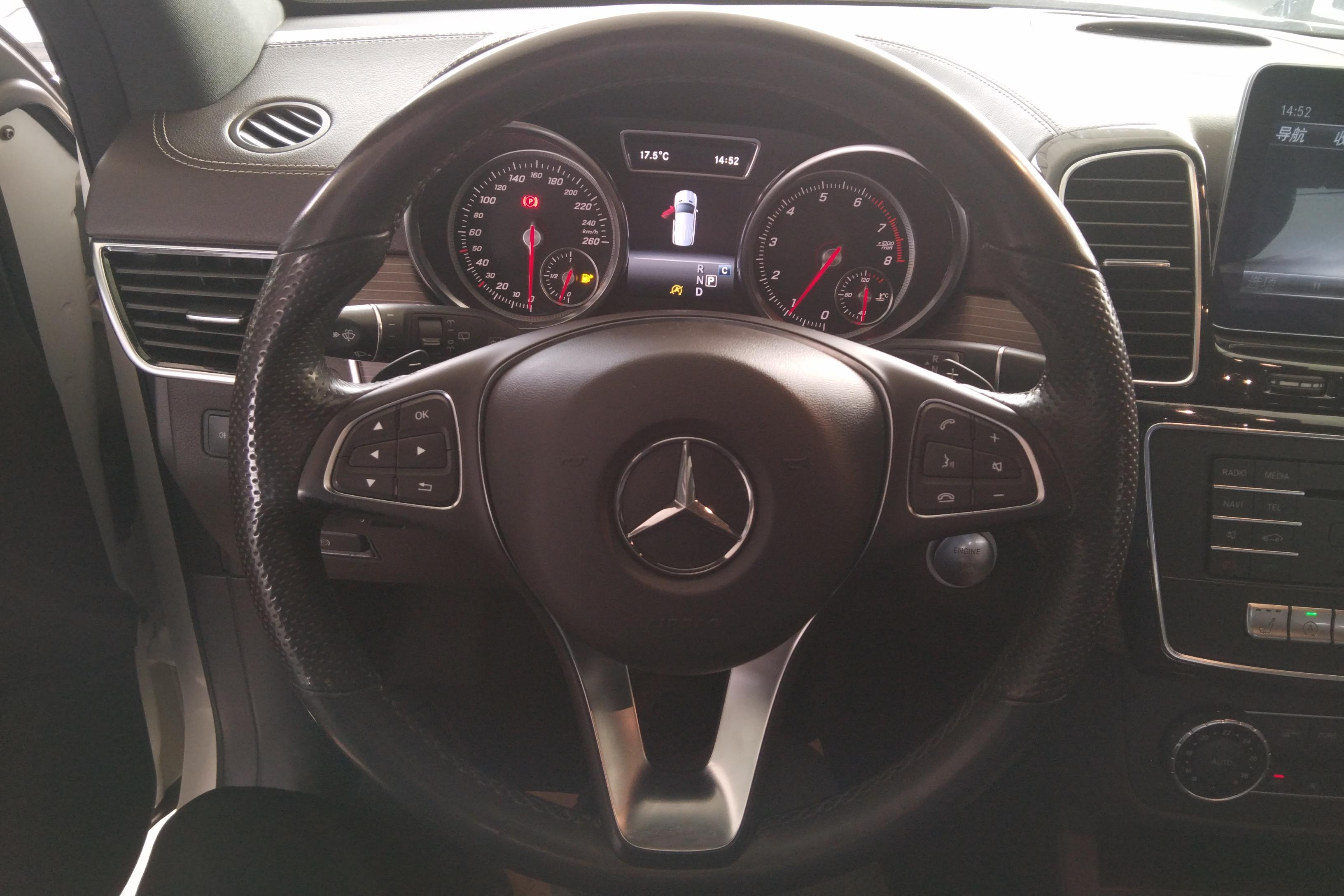 奔驰GLE级 GLE320 [进口] 2018款 3.0T 自动 动感型臻藏版 