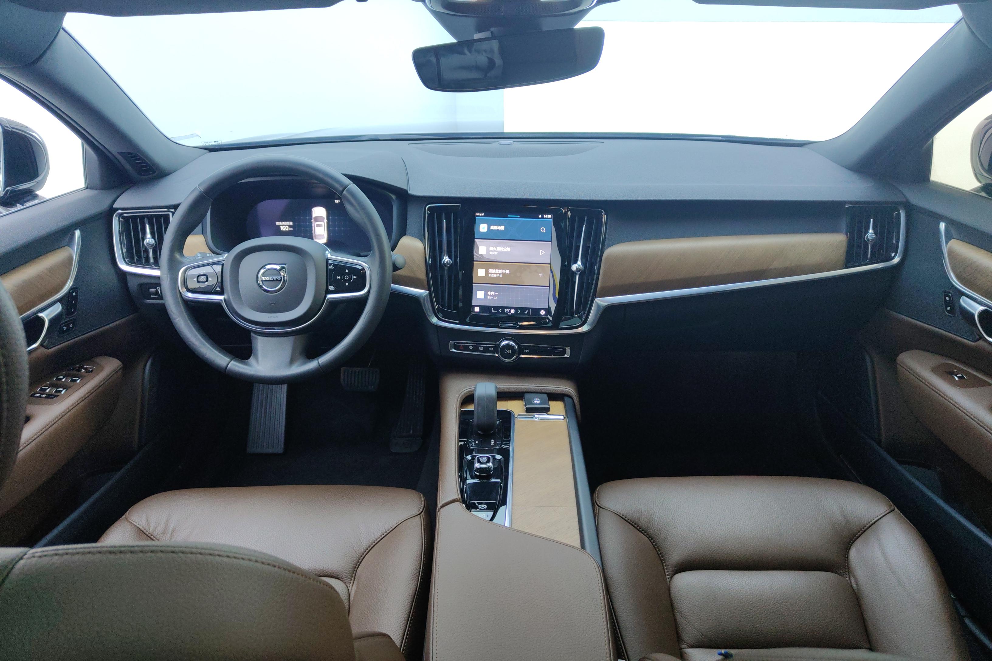 沃尔沃S90 B5 2022款 2.0T 自动 智逸豪华版 (国Ⅵ) 