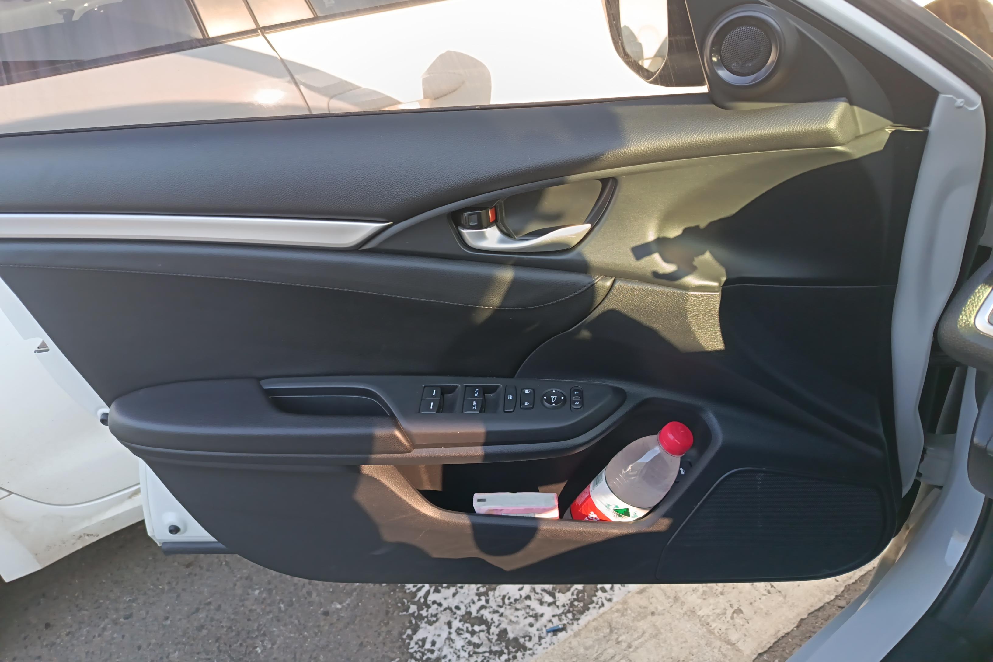 本田思域 2019款 1.5T 自动 劲动版220TURBO (国Ⅵ) 