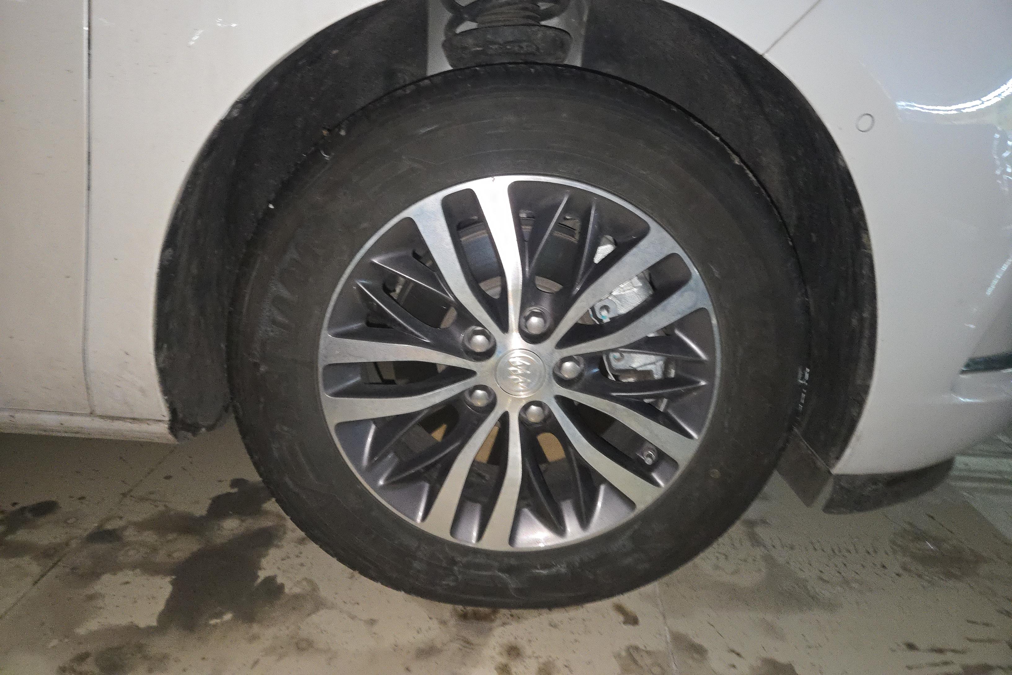 别克GL8 2022款 2.0T 自动 7座 653T尊享型 (国Ⅵ) 