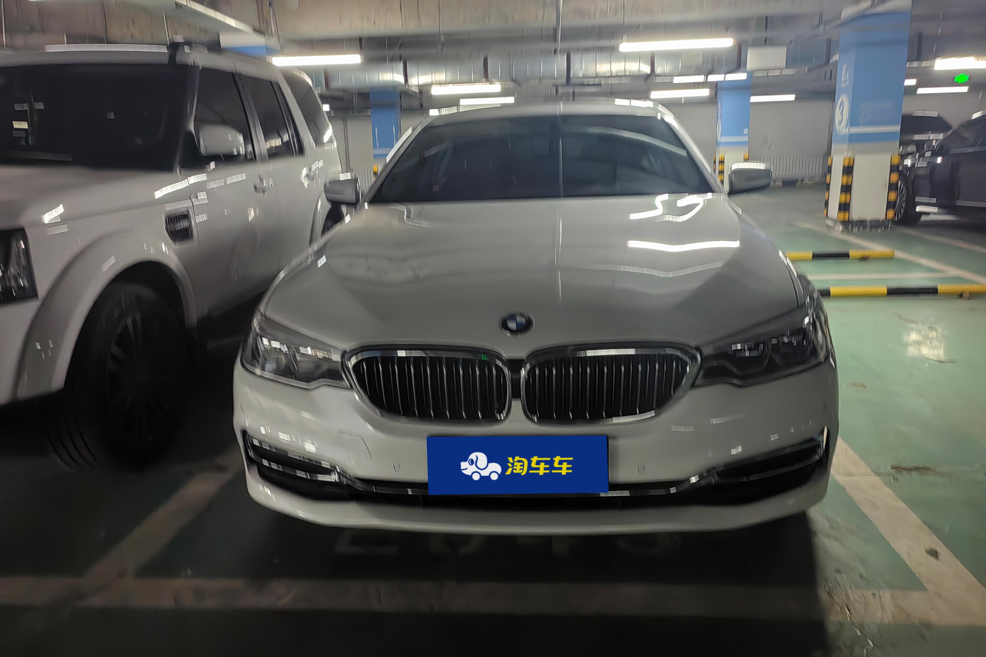 宝马5系 530Li 2020款 2.0T 自动 汽油 领先型M运动套装 (国Ⅵ) 