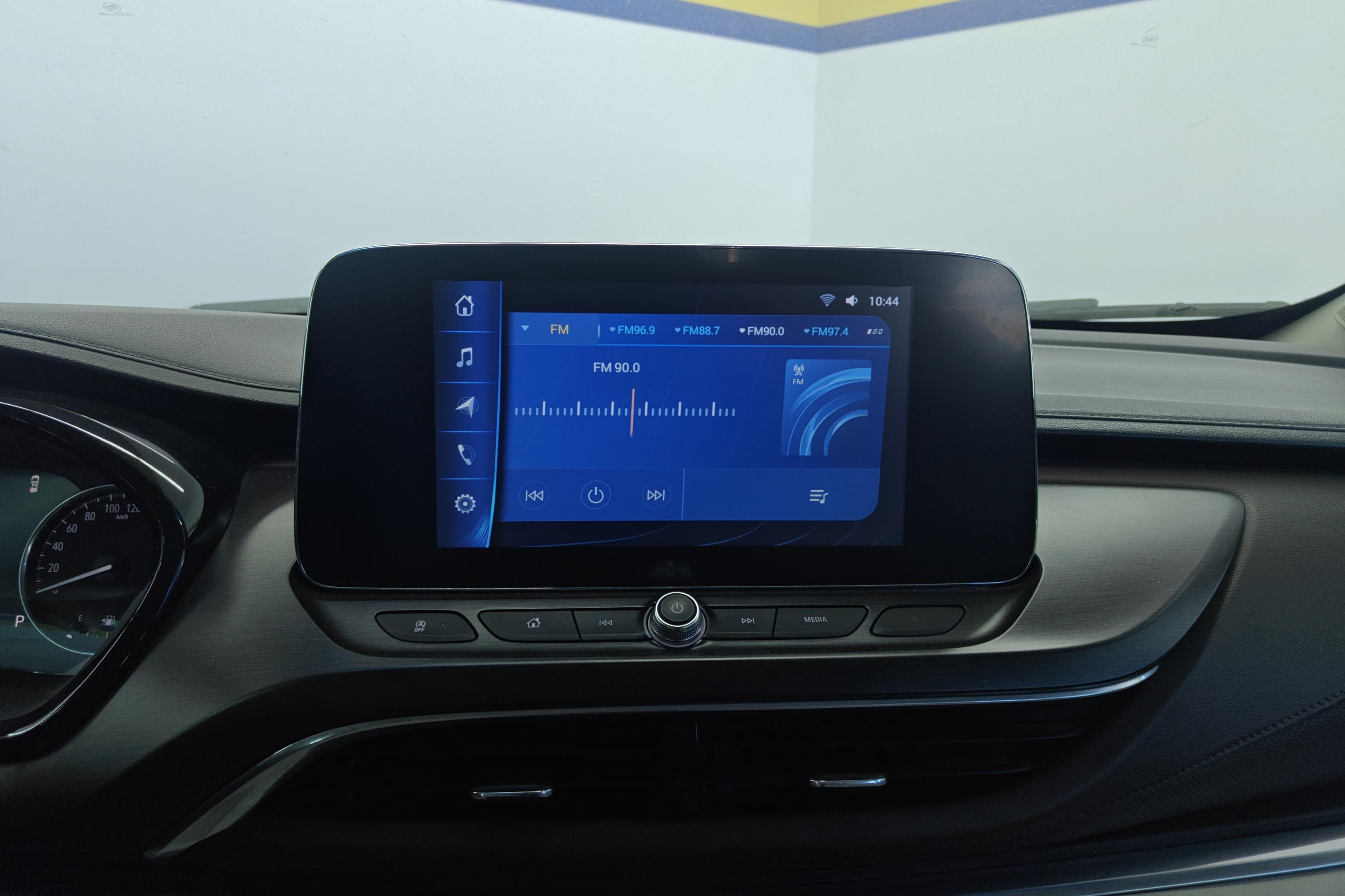 别克GL8 2021款 2.0T 自动 7座 652T舒适型 (国Ⅵ) 