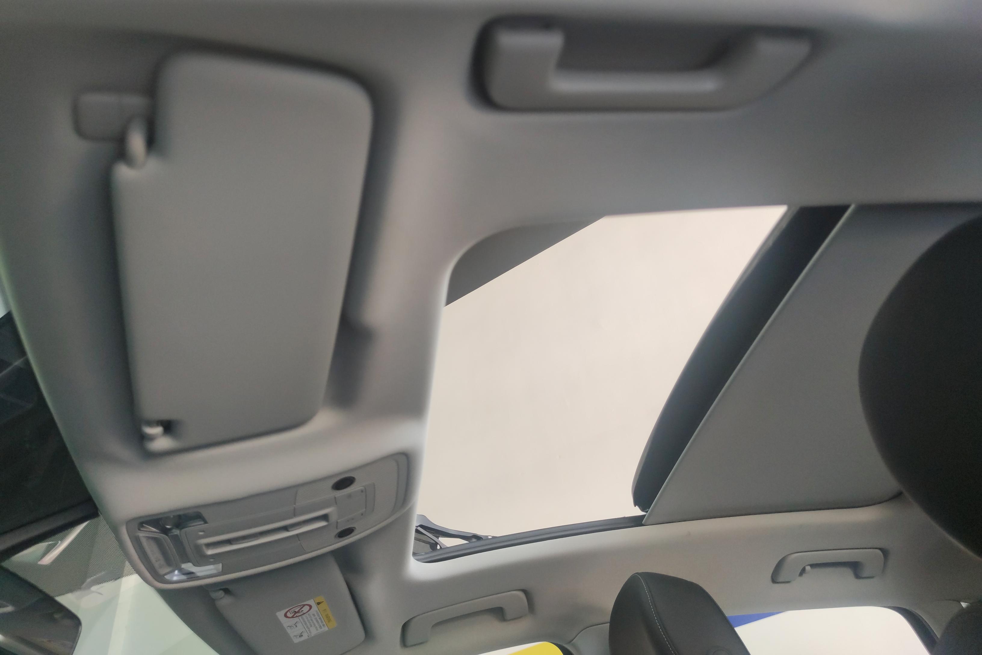 奥迪Q3 40TFSI 2019款 2.0T 自动 前驱 时尚动感型 (国Ⅵ) 