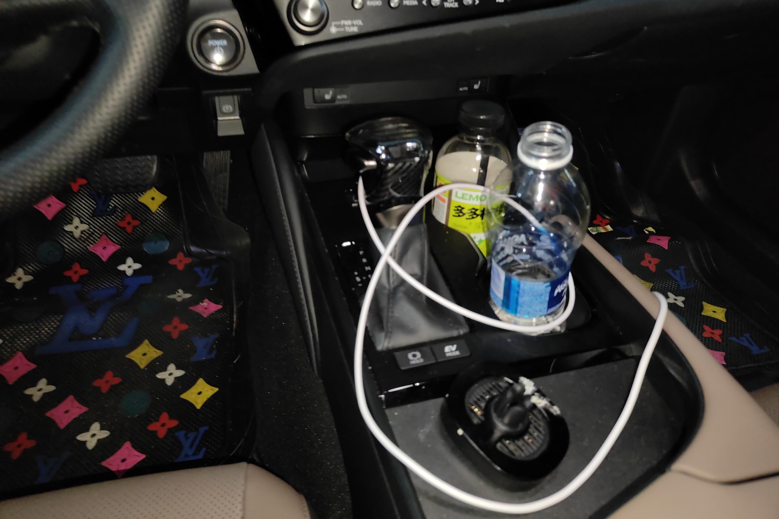 雷克萨斯ES 300h [进口] 2022款 2.5L 自动 卓越版 