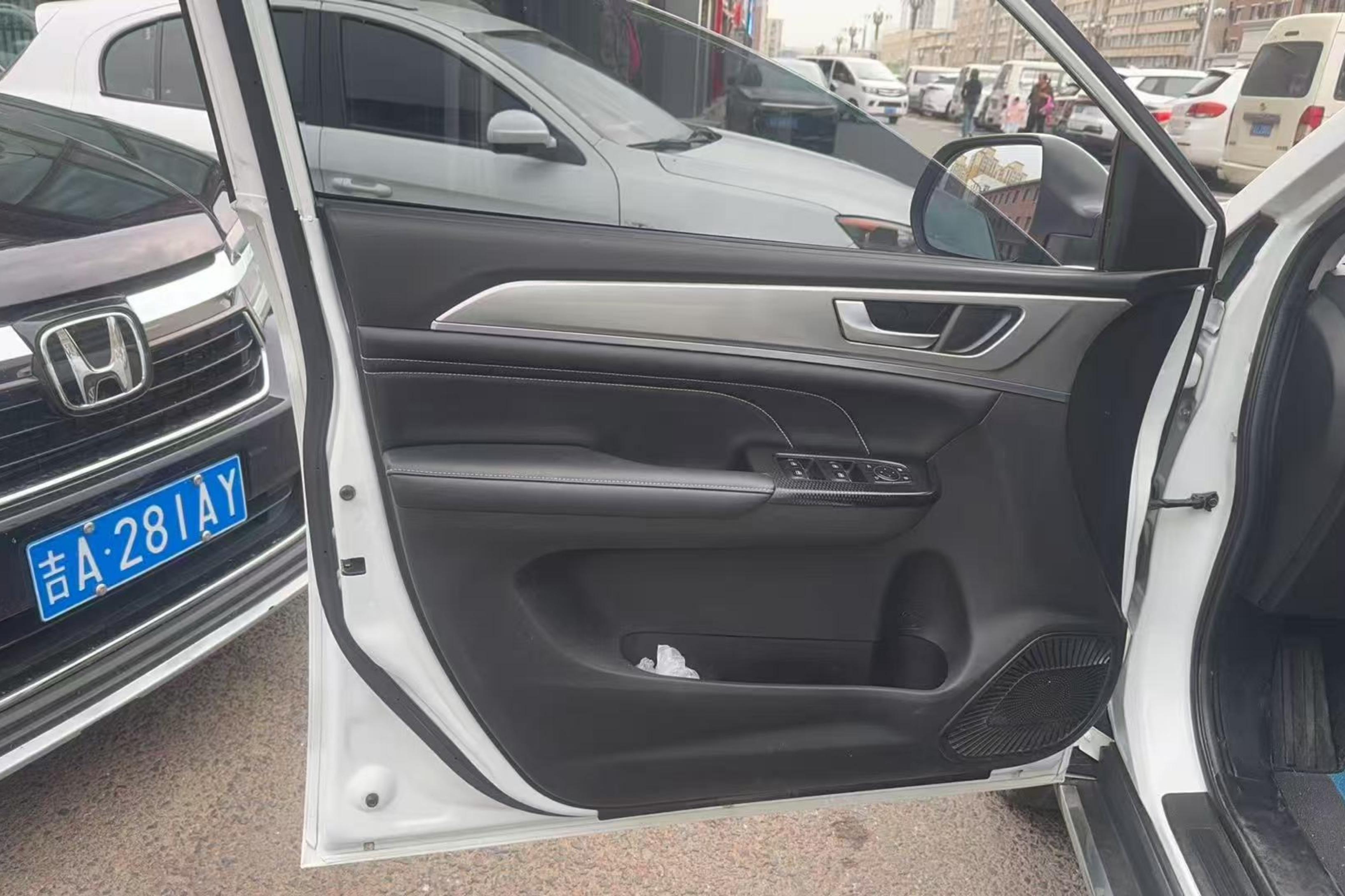 哈弗哈弗M6 2021款 1.5T 手动 PLUS豪华智联型 (国Ⅵ) 