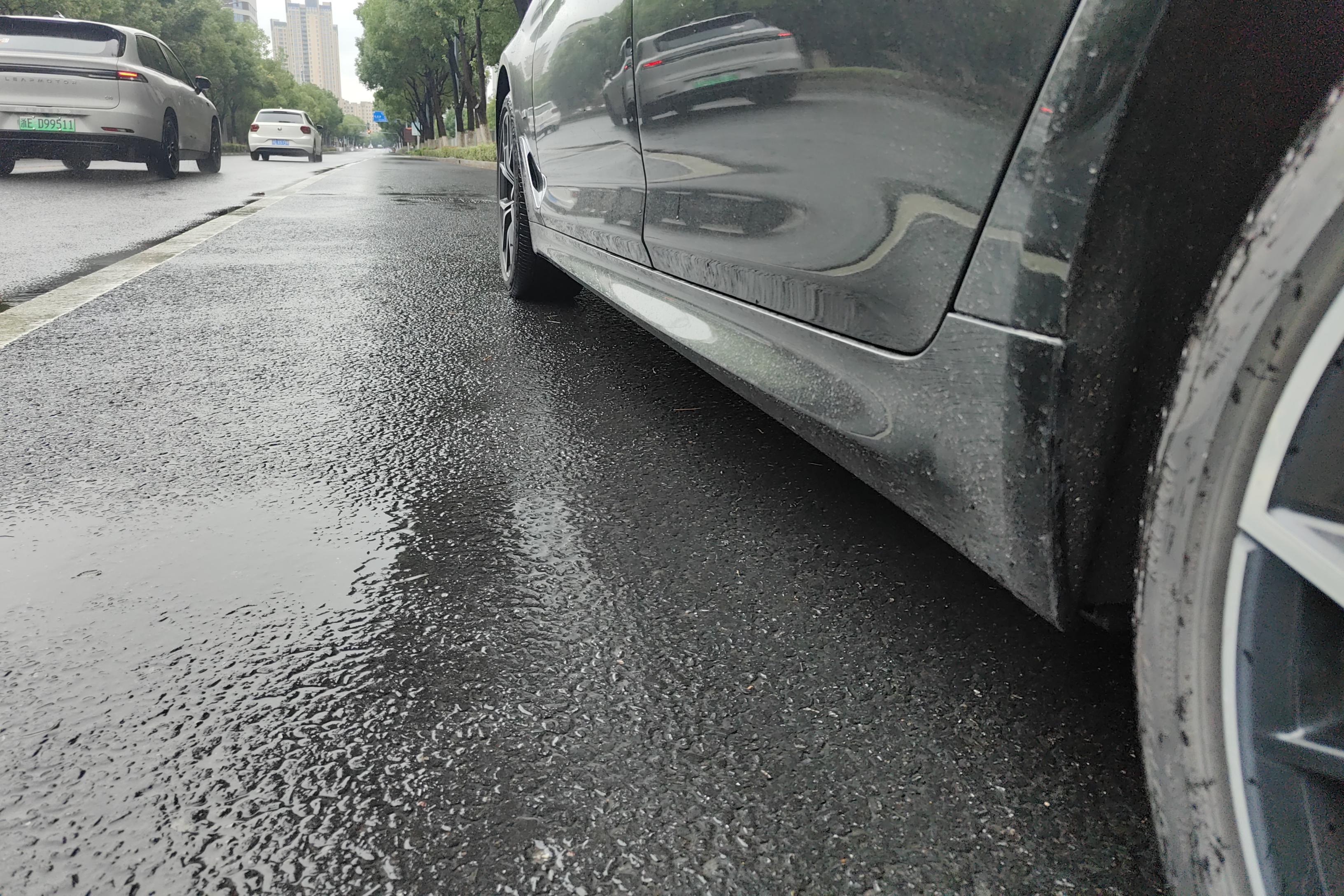 宝马5系 530Li 2023款 2.0T 自动 汽油 尊享型M运动套装 (国Ⅵ) 