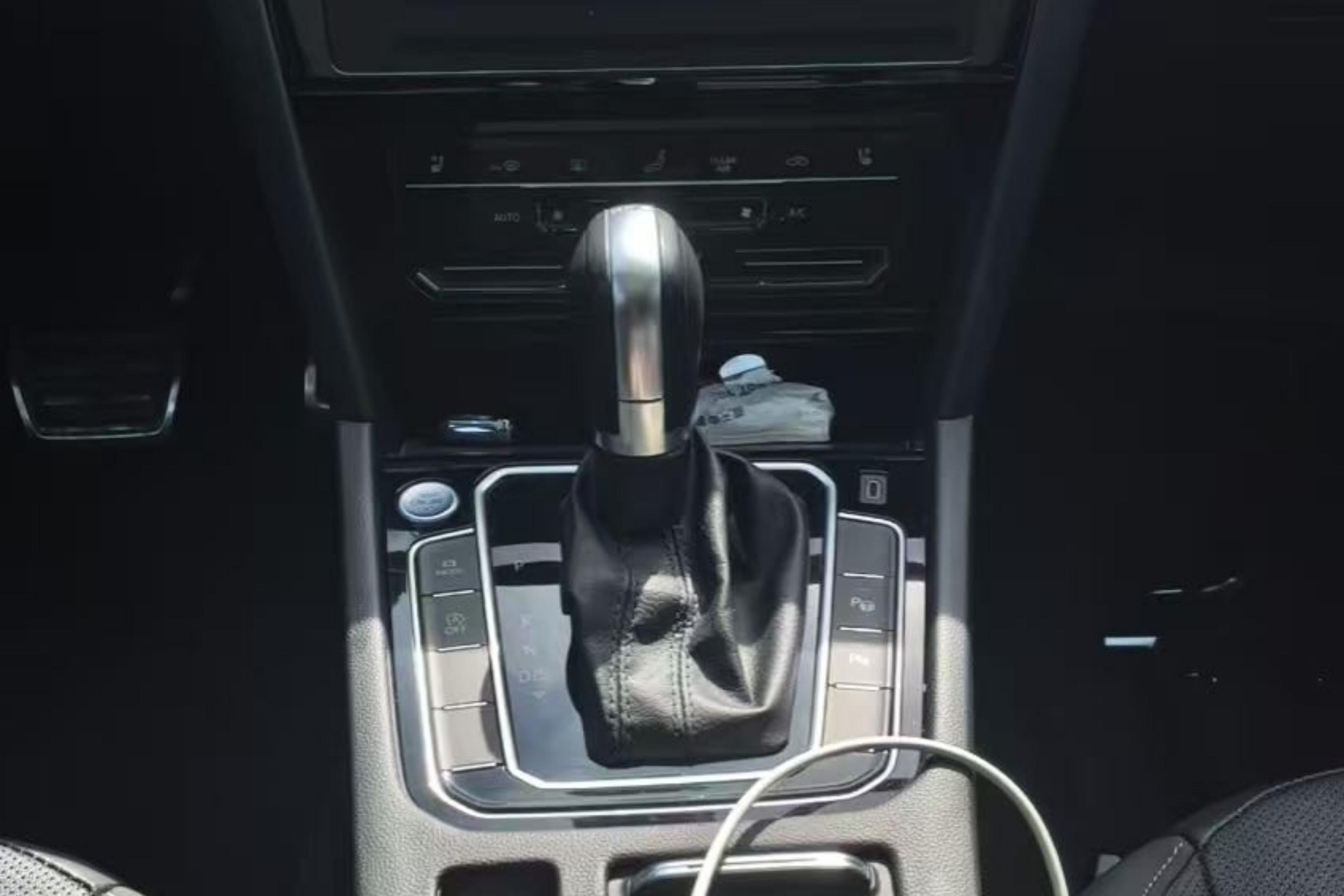大众CC 2023款 2.0T 自动 猎心版 (国Ⅵ) 
