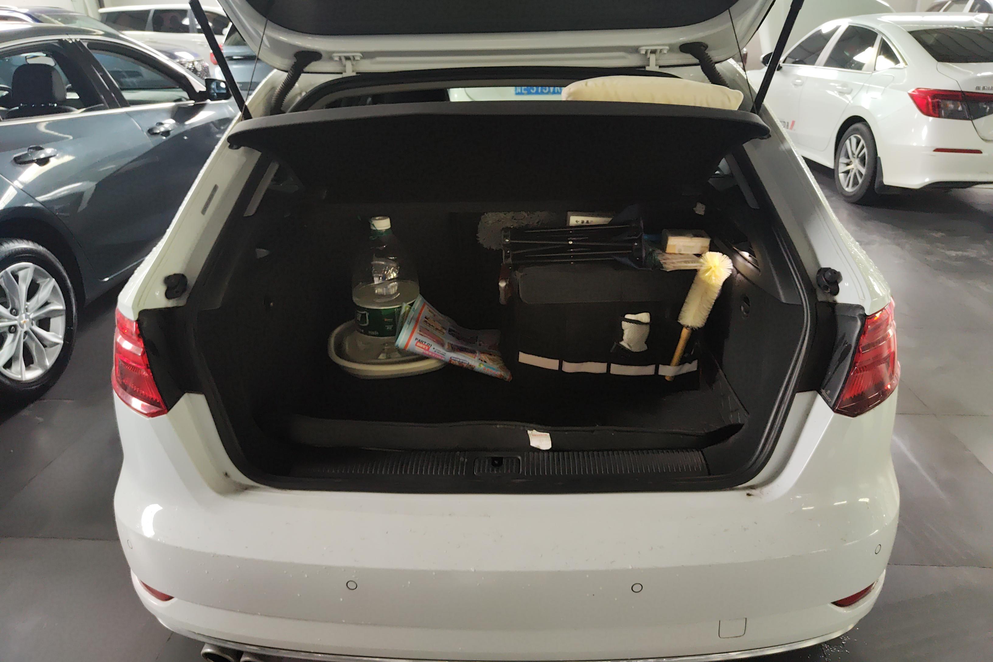 奥迪A3 35TFSI 2020款 1.4T 自动 汽油 进取型Sportback (国Ⅵ) 