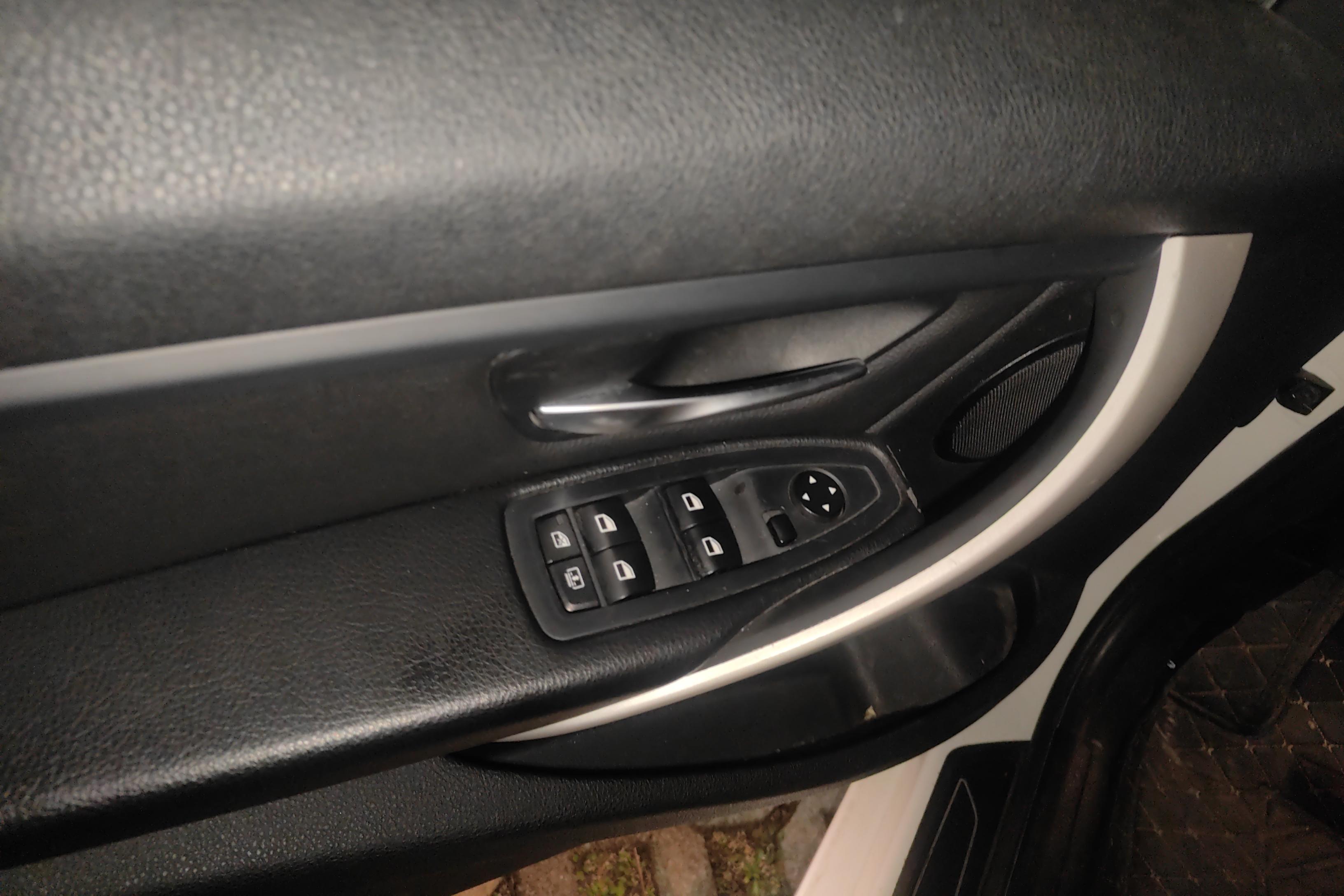 宝马3系 320Li 2014款 2.0T 自动 汽油 时尚型 (国Ⅳ) 