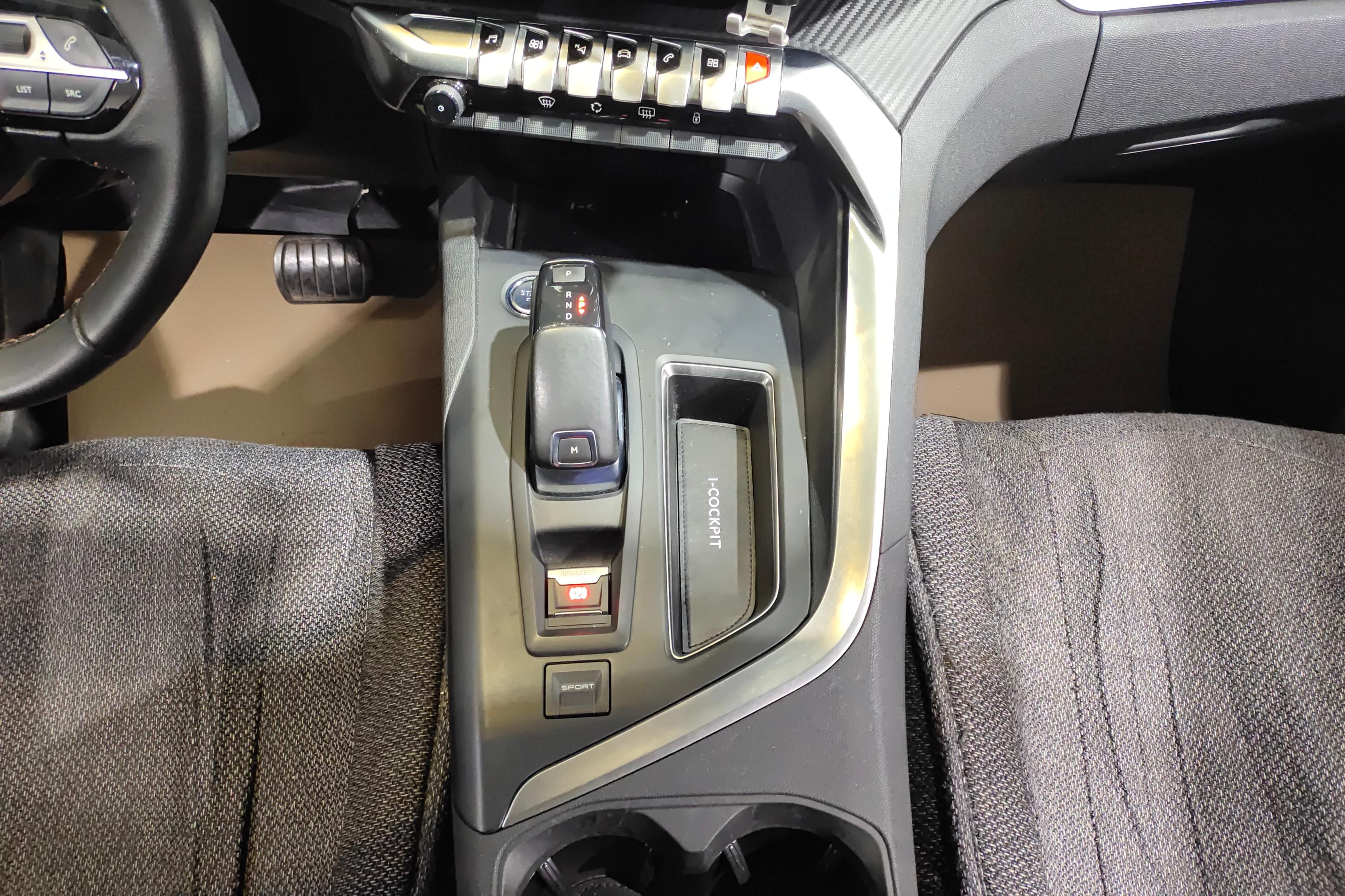 标致4008 2018款 1.6T 自动 350THP精英版 (国Ⅴ) 