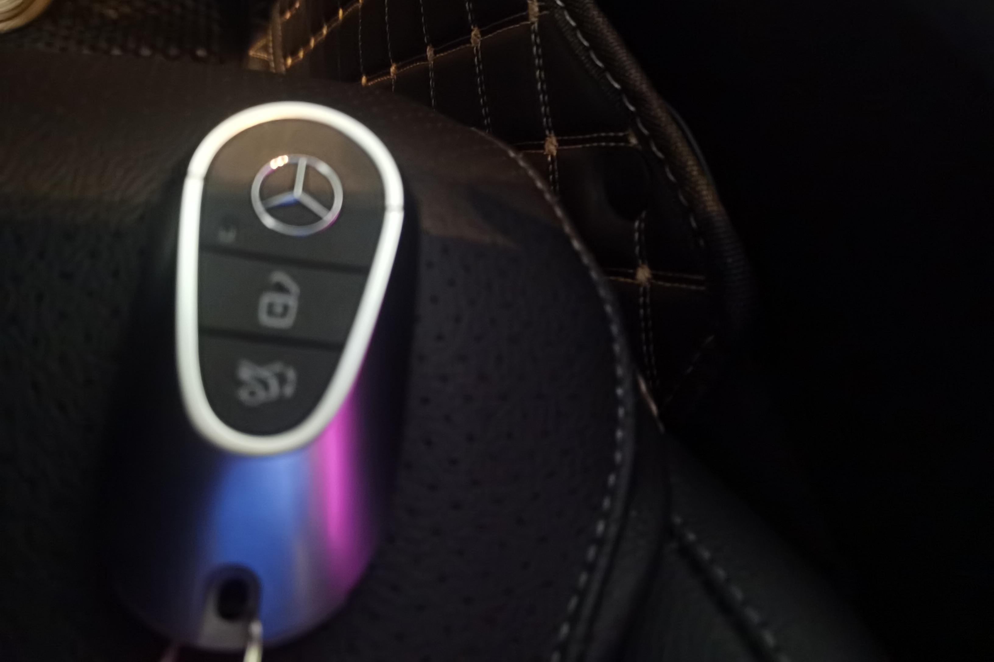 奔驰C级 C260L 2022款 1.5T 自动 改款运动版 (国Ⅵ) 
