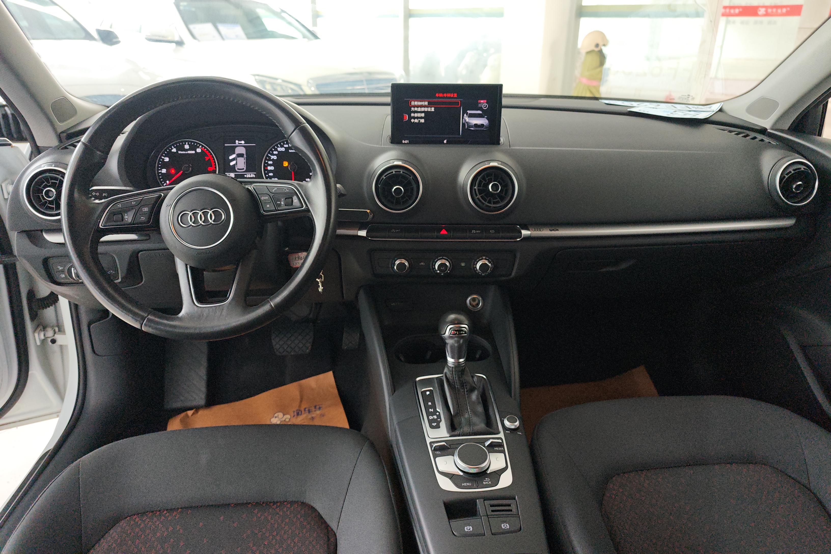 奥迪A3 35TFSI 2019款 1.4T 自动 汽油 进取型Sportback (国Ⅵ) 