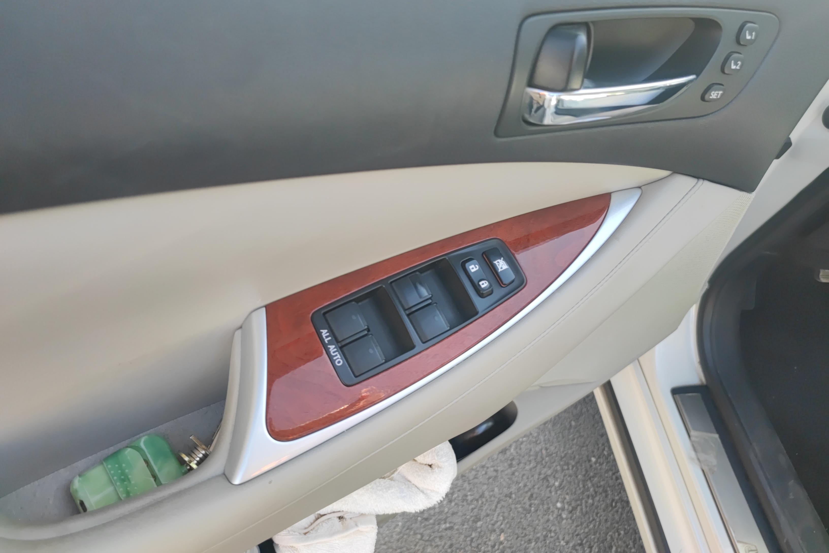 雷克萨斯ES 240 [进口] 2010款 2.4L 自动 豪华版 