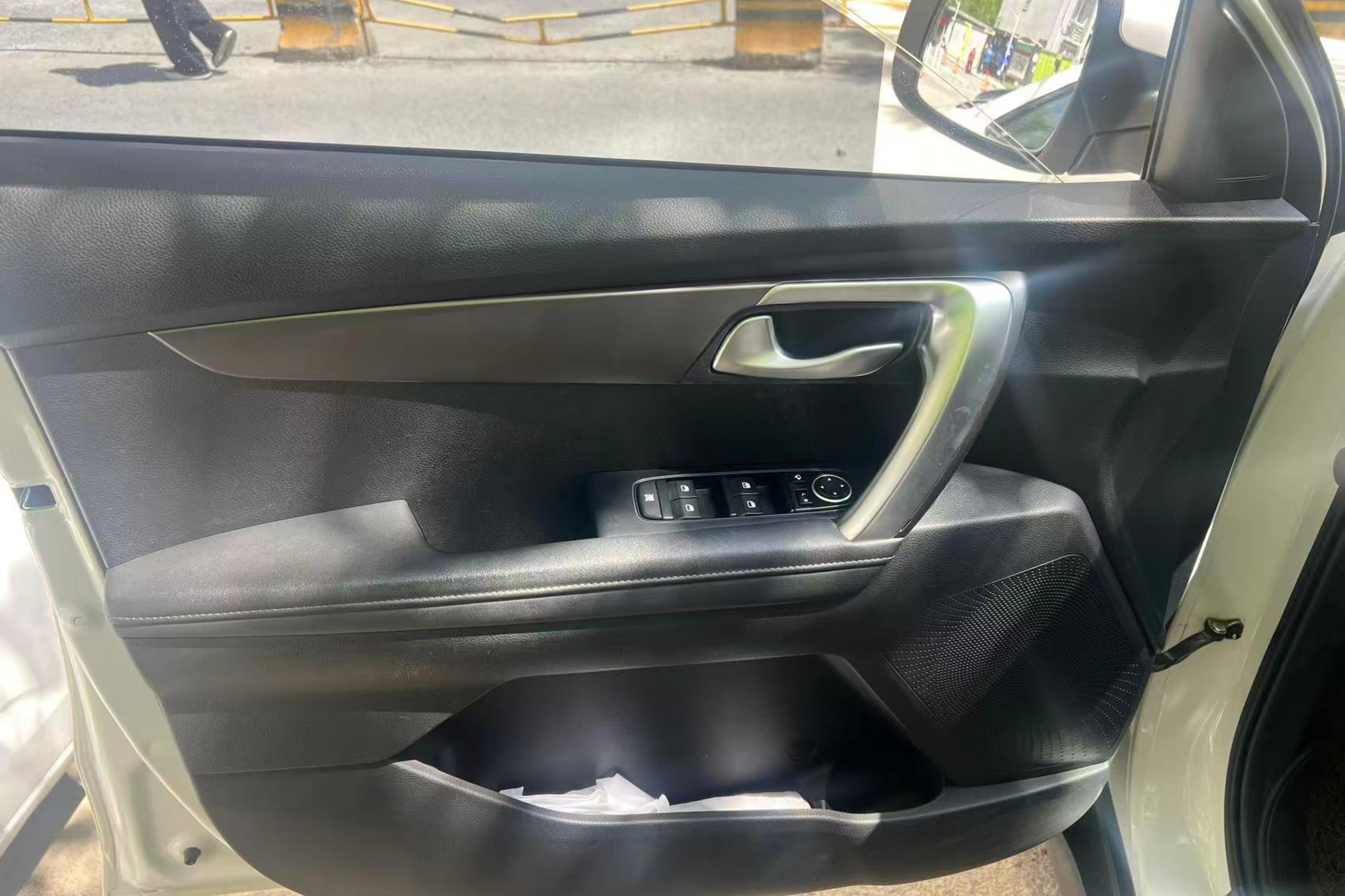 起亚智跑 2019款 2.0L 自动 前驱 智享豪华版 (国Ⅵ) 