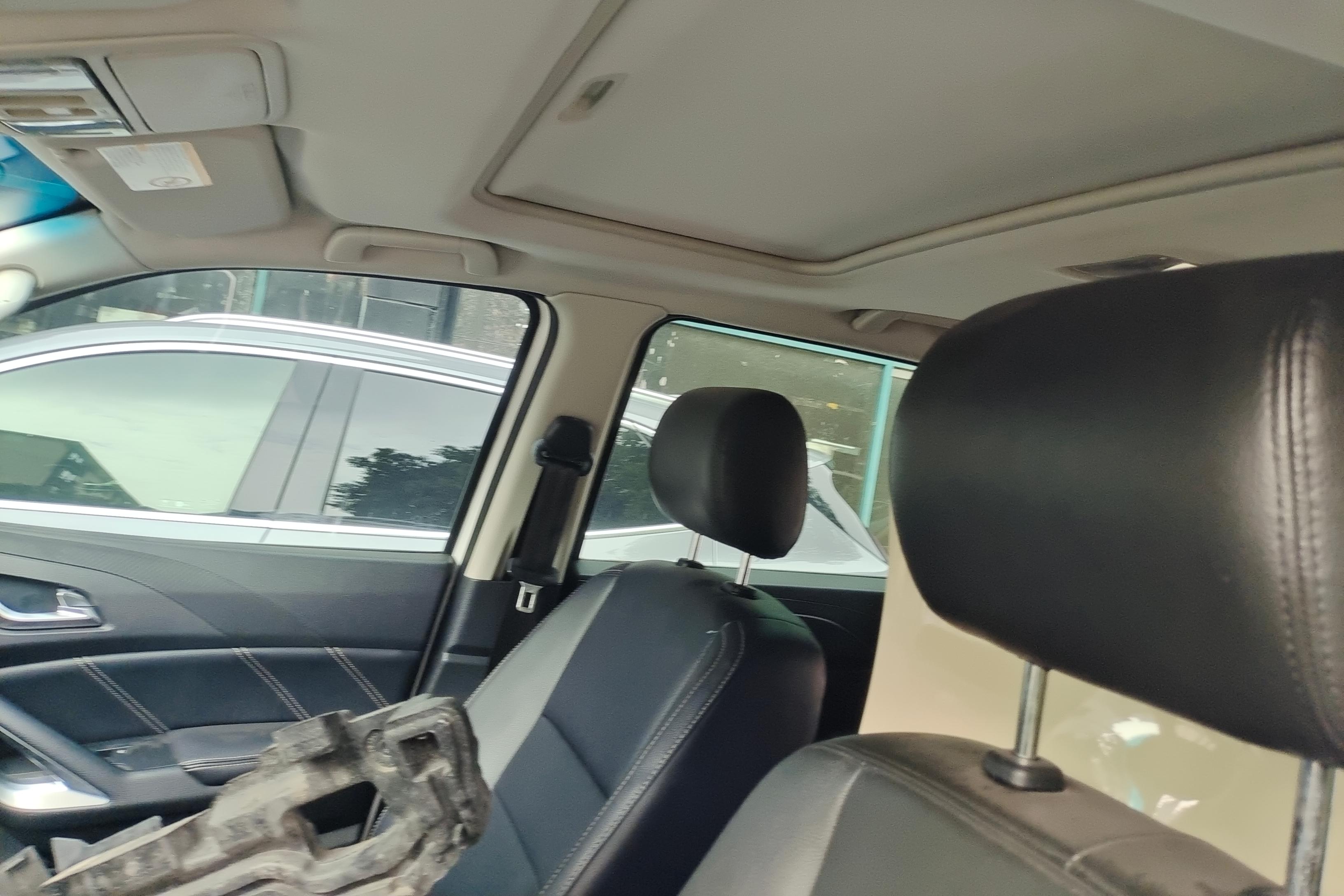 江铃驭胜 S350 2017款 2.0T 自动 后驱 豪华天窗版 (国Ⅴ) 