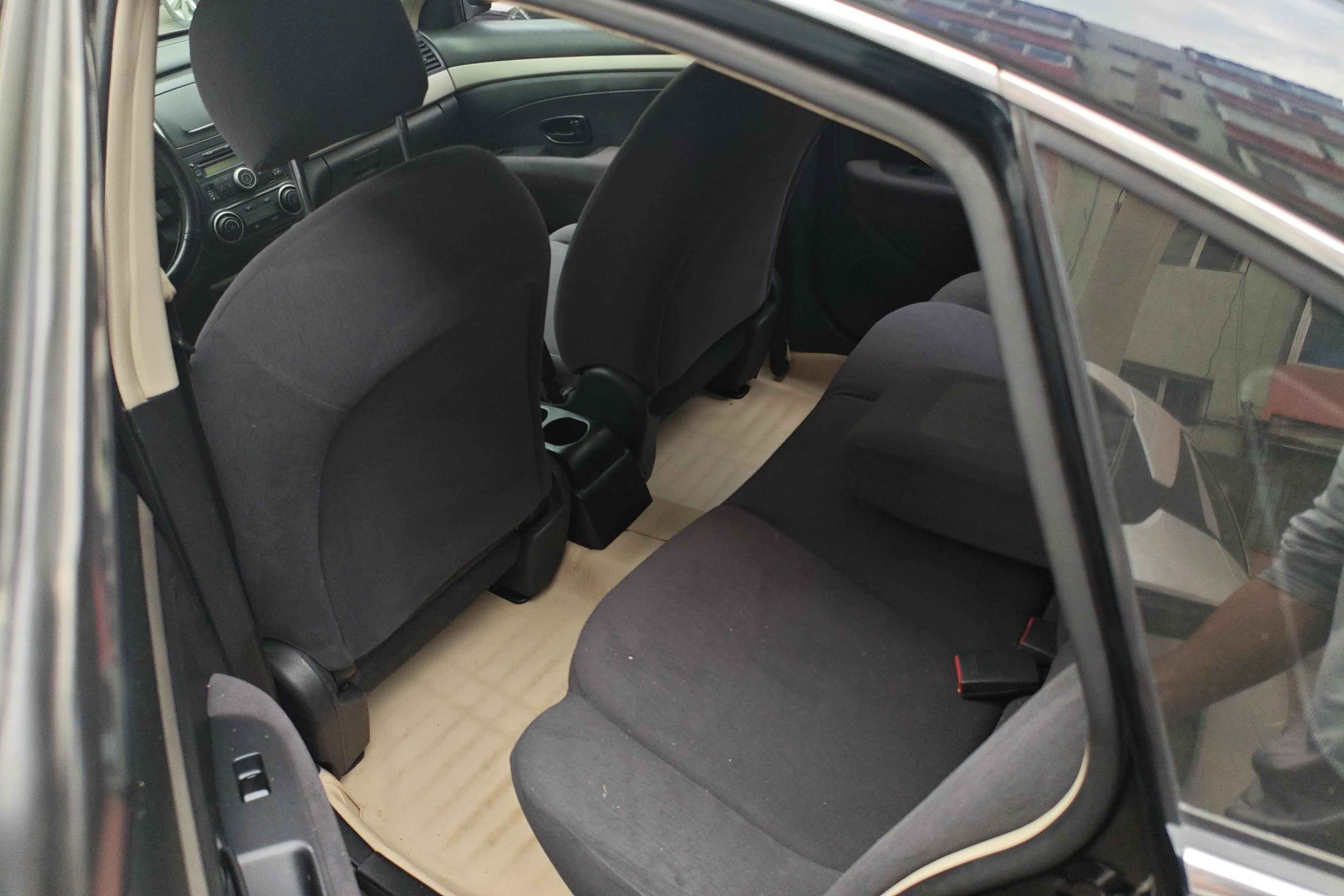 日产轩逸 2012款 1.6L 手动 经典XE舒适版 (国Ⅳ) 
