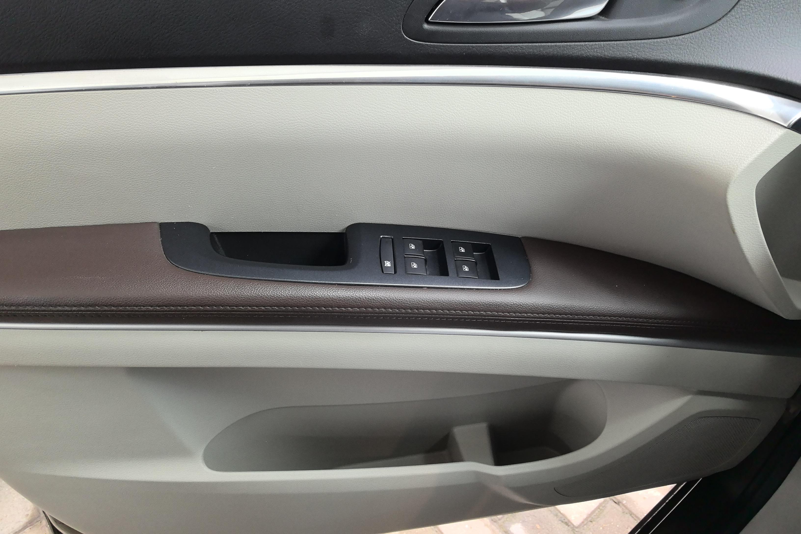 别克GL8 2021款 2.0T 自动 7座 652T舒适型 (国Ⅵ) 