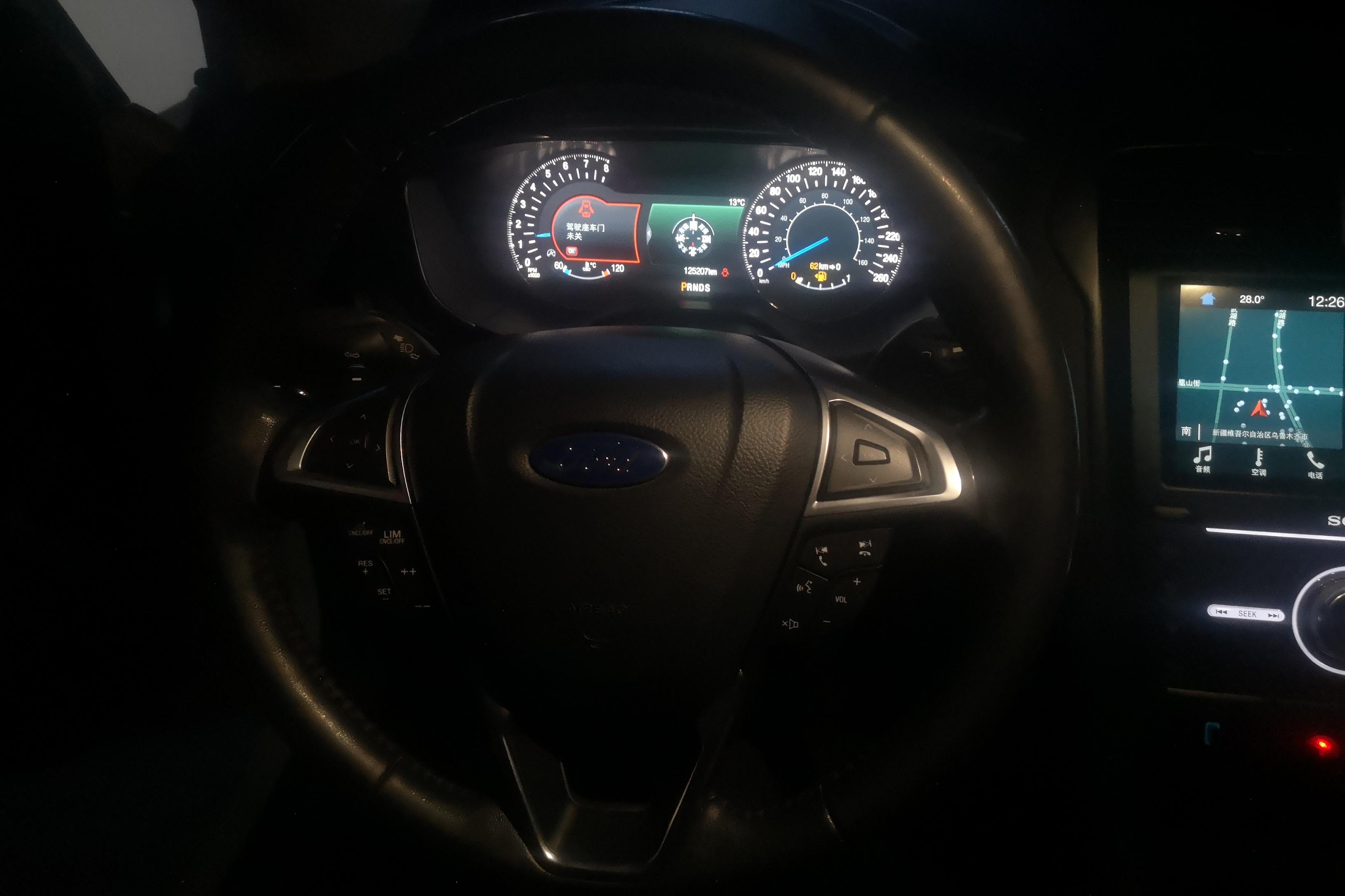 福特蒙迪欧 2017款 2.0T 自动 EcoBoost245豪华运动型 (国Ⅴ) 