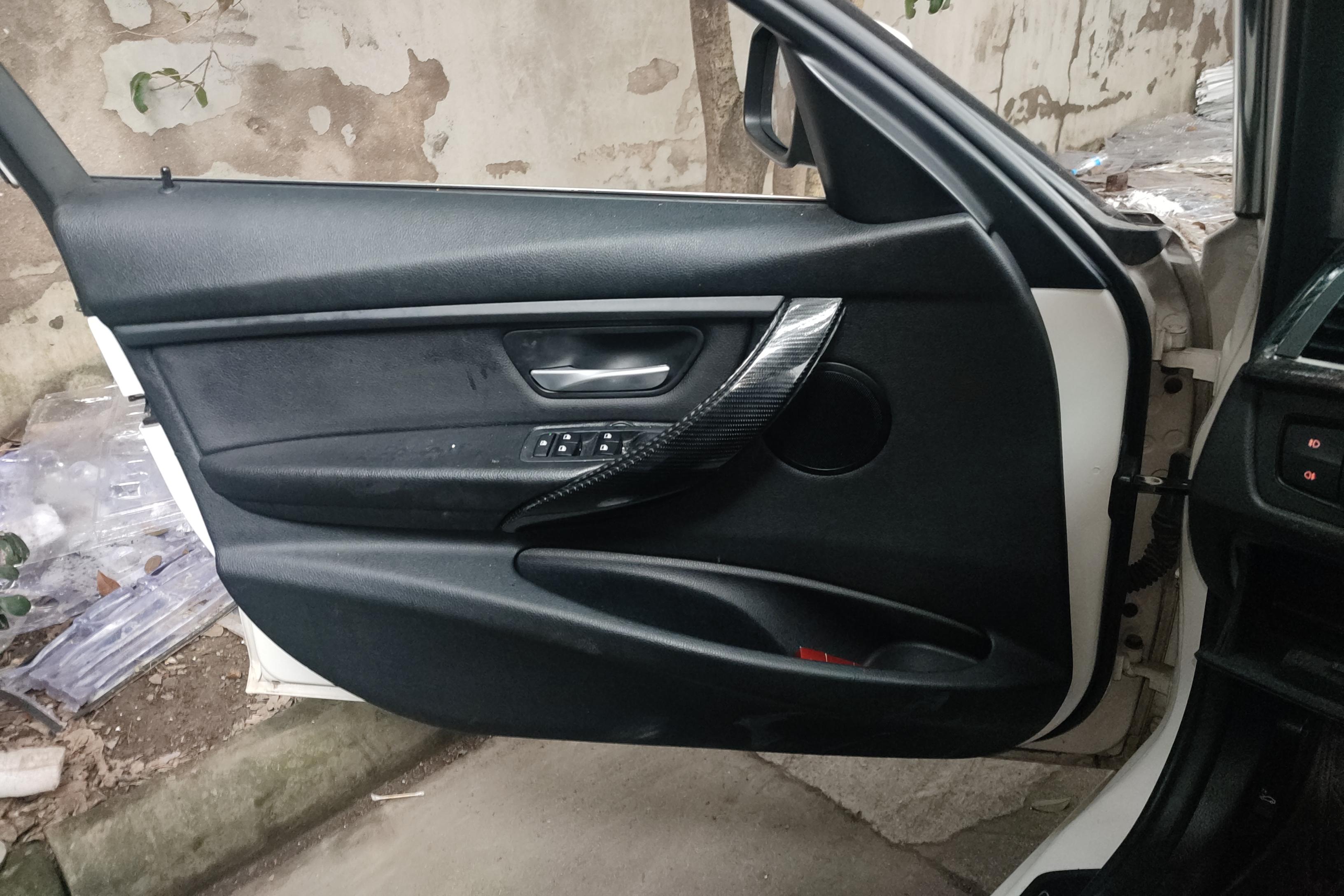 宝马3系 316Li 2015款 1.6T 自动 汽油 时尚型 (国Ⅴ) 
