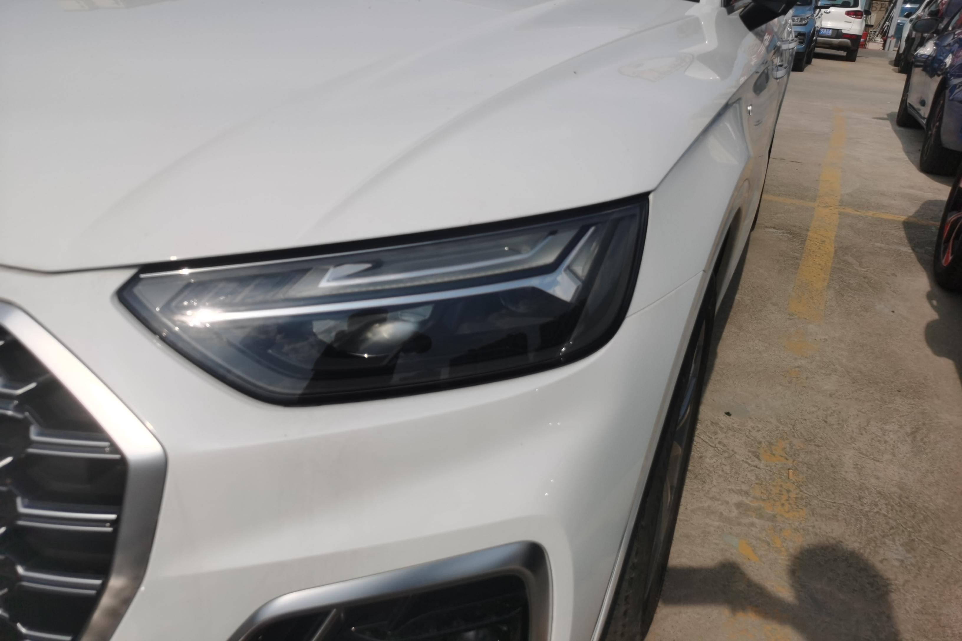 奥迪Q5L 45TFSI 2022款 2.0T 自动 改款豪华动感型 (国Ⅵ) 