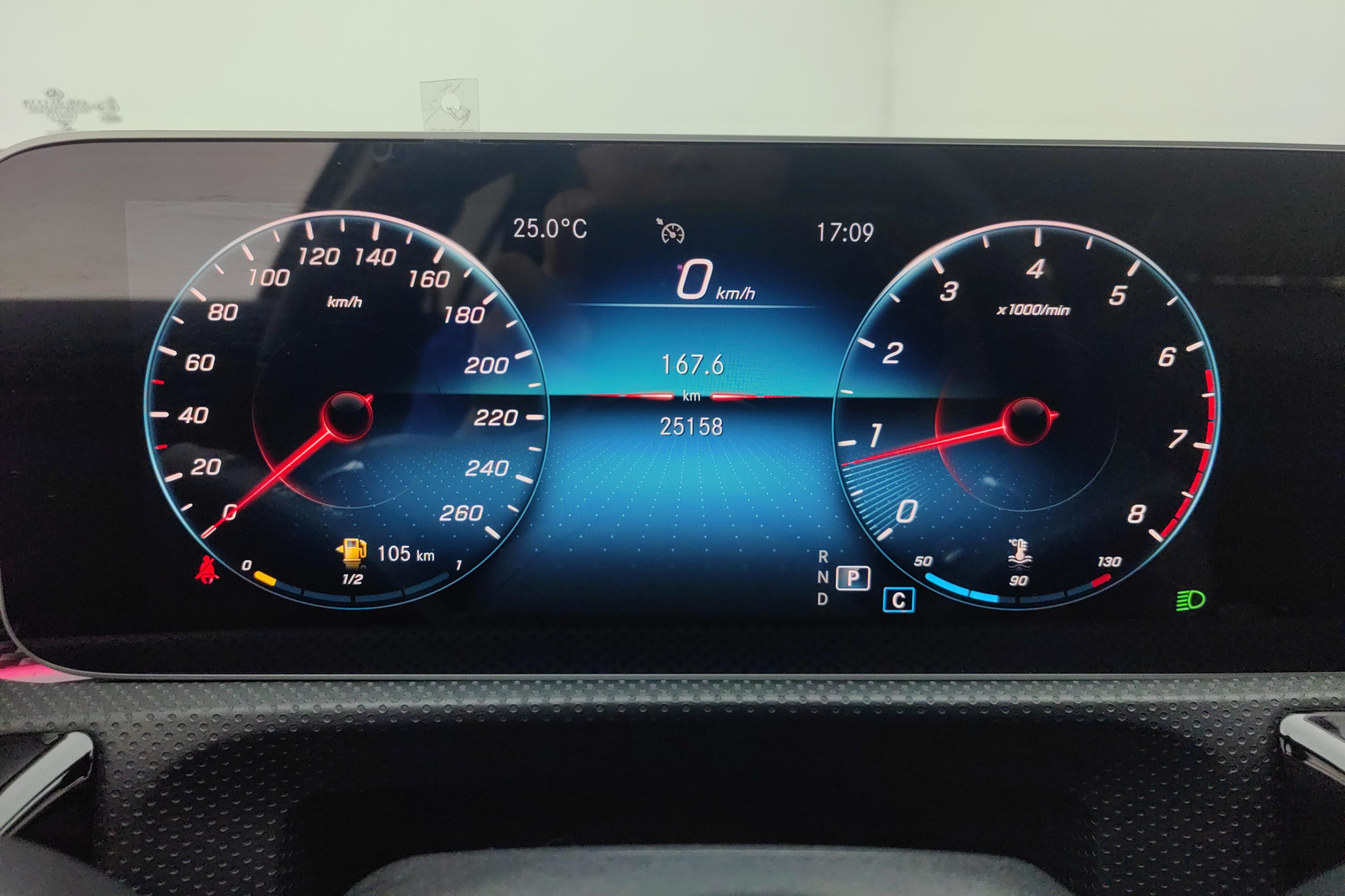 奔驰A级 A200L 2020款 1.3T 自动 运动轿车版 (国Ⅵ) 